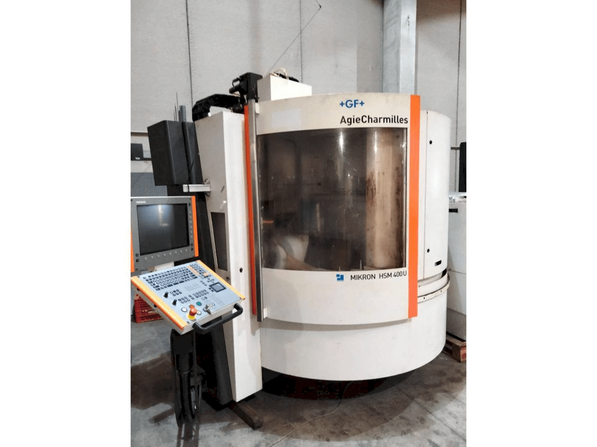 Mašīnas MIKRON HSM 400 U pretskats