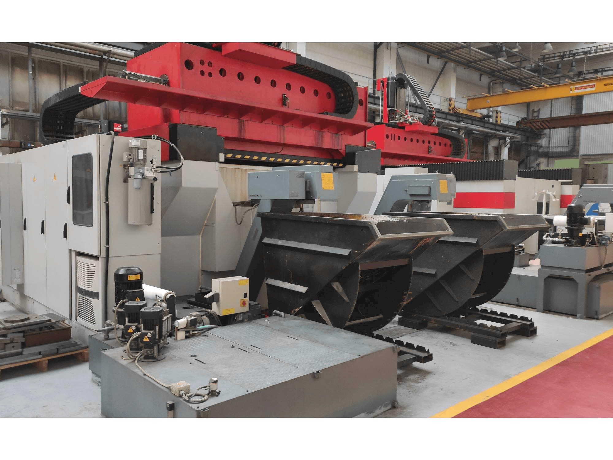 Mašīnas TRIMILL VU 2313 pretskats