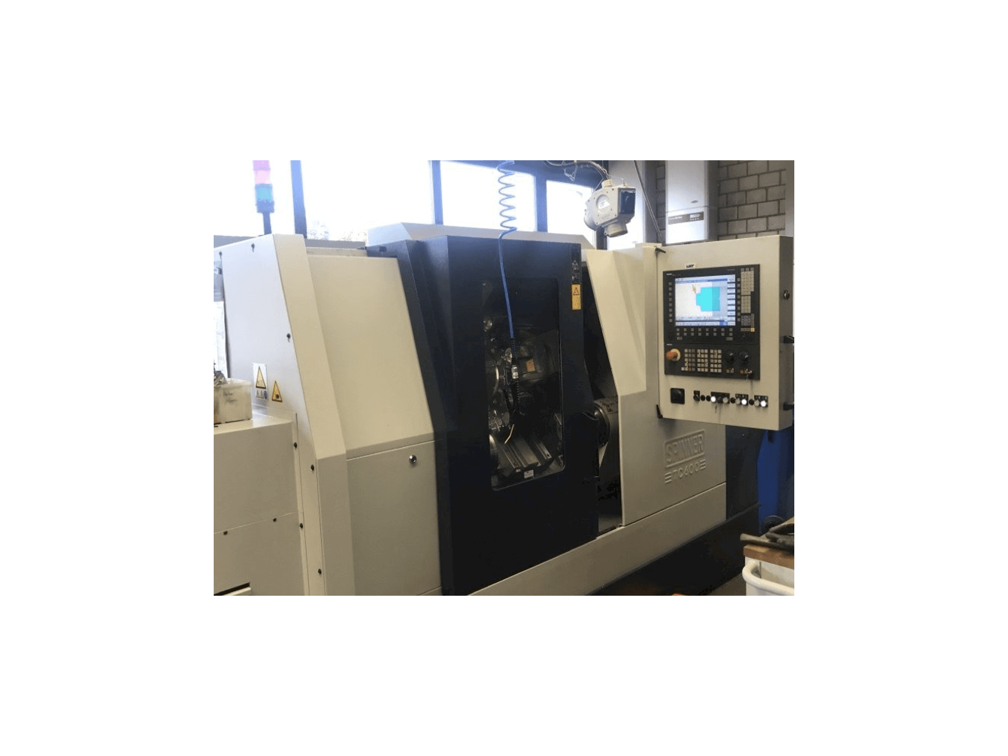 Mašīnas SPINNER TC600-65SMCY pretskats