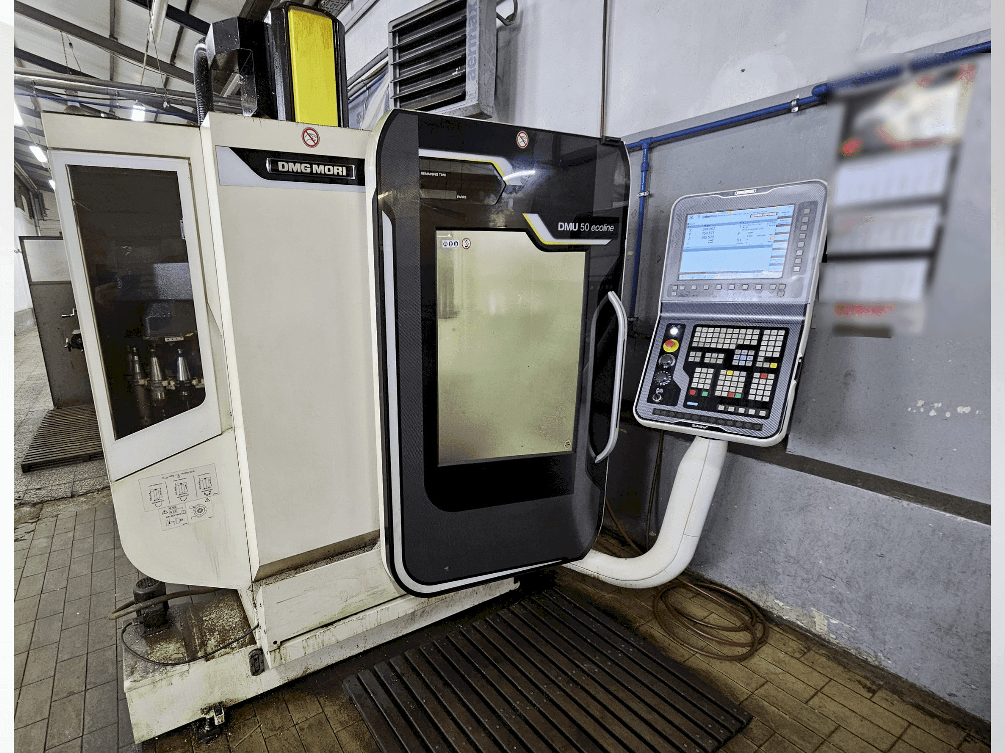 Mašīnas DMG MORI DMU 50 ecoline pretskats
