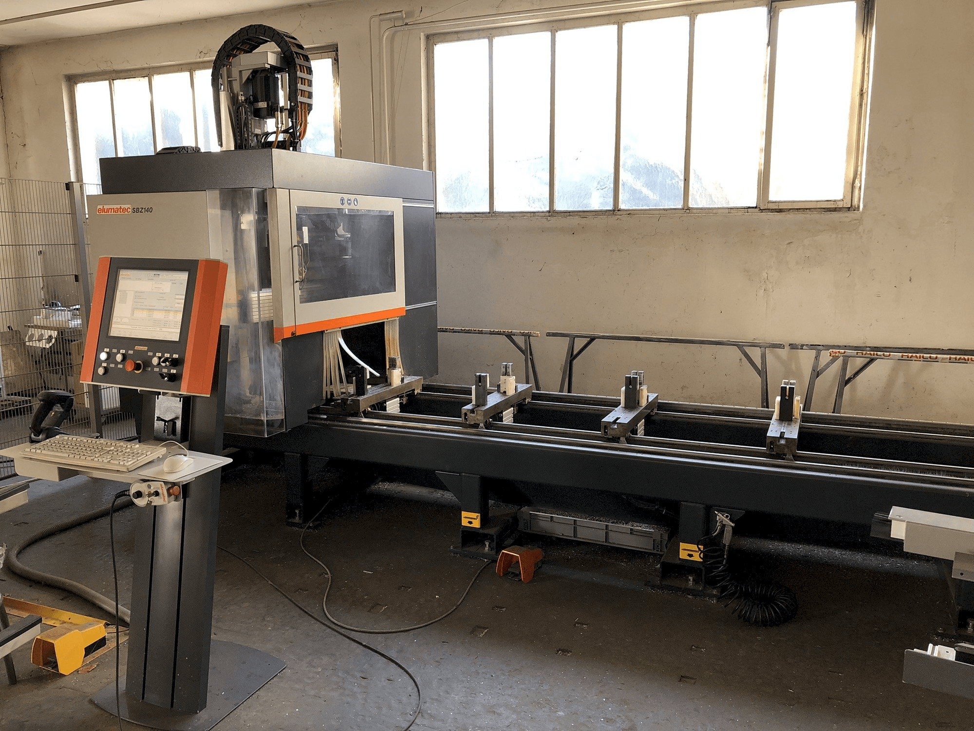 Mašīnas Elumatec SBZ 140/60 pretskats