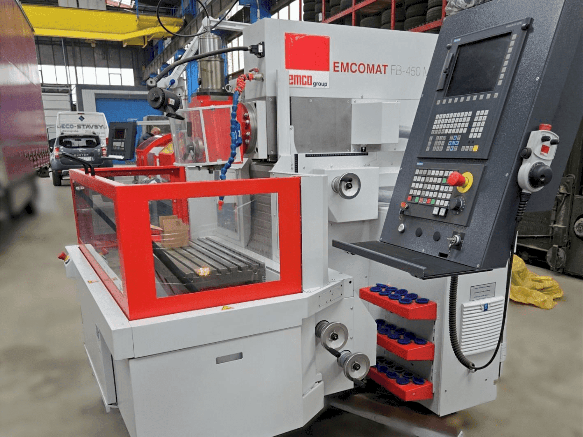 Mašīnas EMCO Emcomat FB-450 MC pretskats