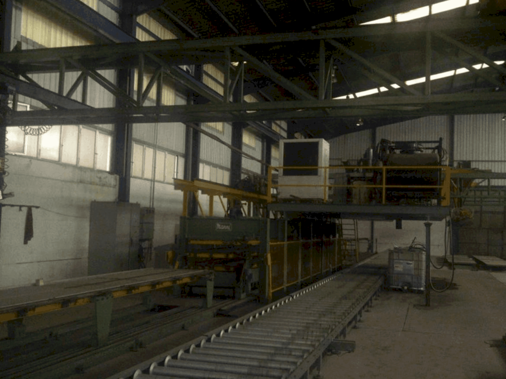 Mašīnas MANNI Sandwich Panel Production Line pretskats