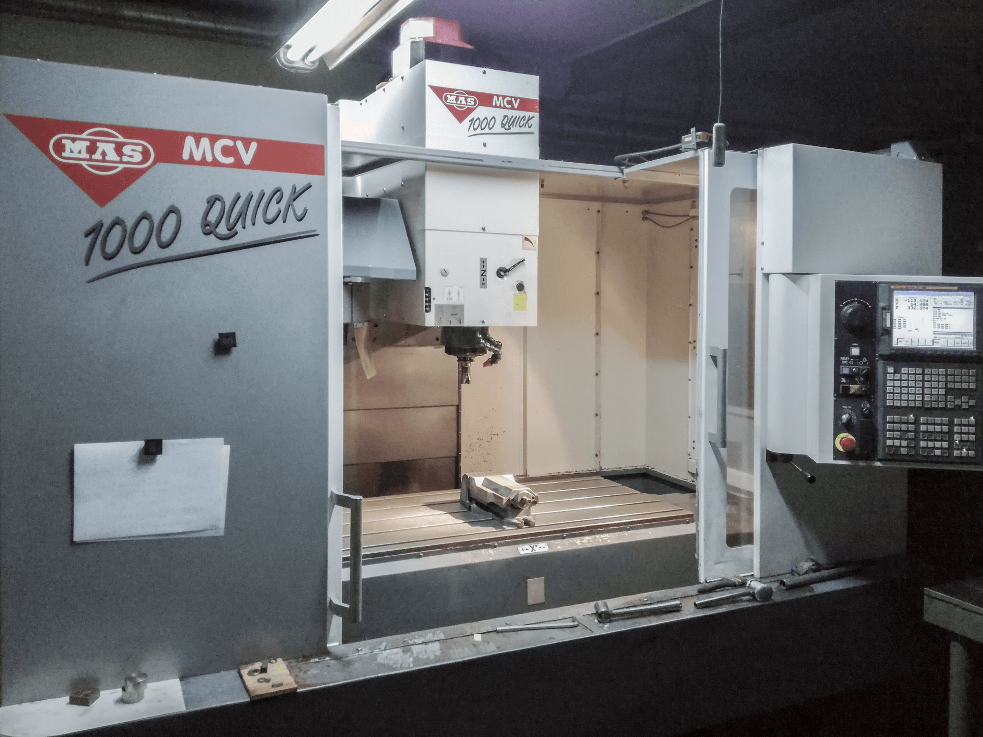 Mašīnas KOVOSVIT MAS MCV 1000 QUICK skats no kreisās puses