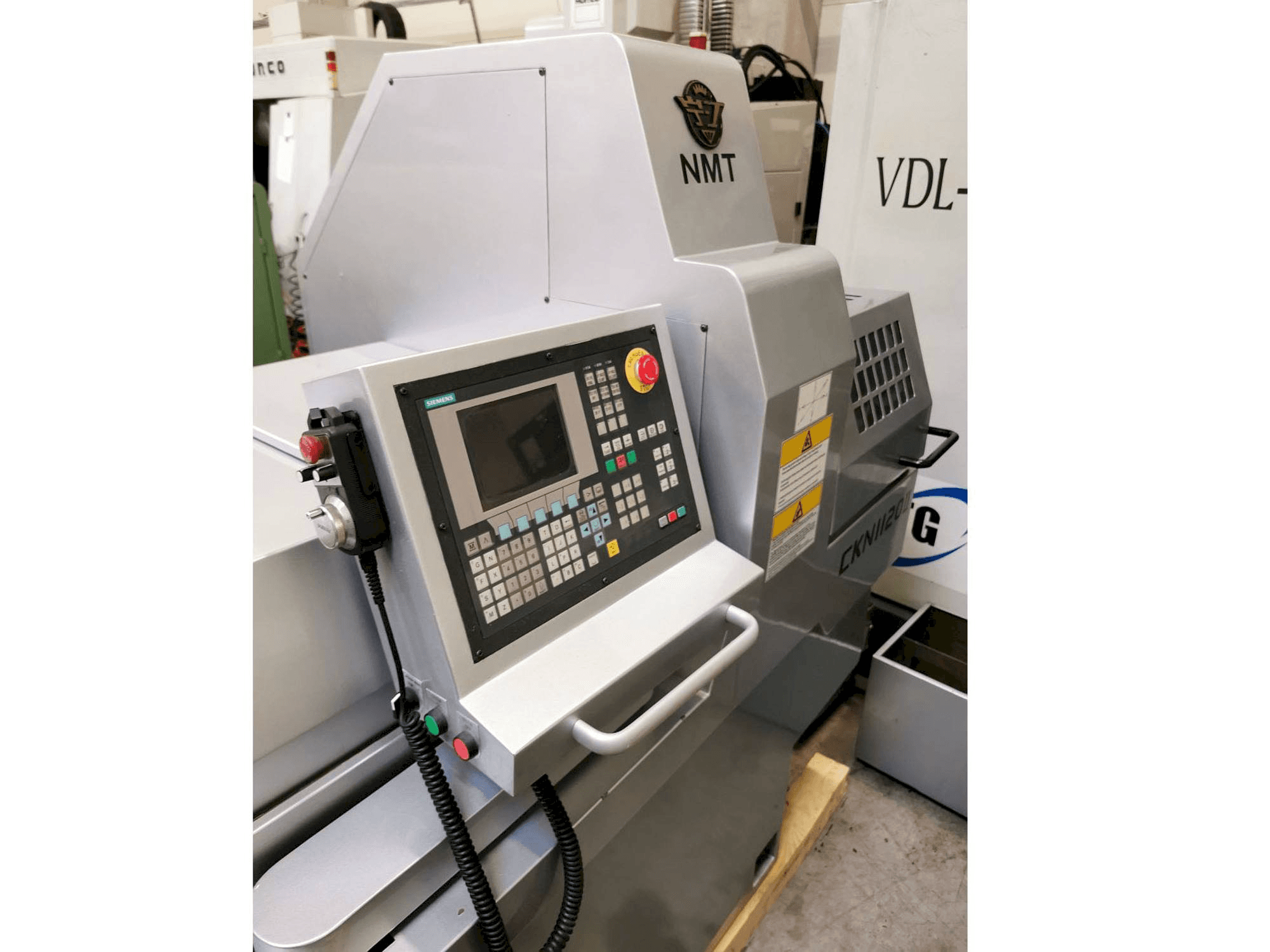 Mašīnas NINGJIANG CKN1112II pretskats