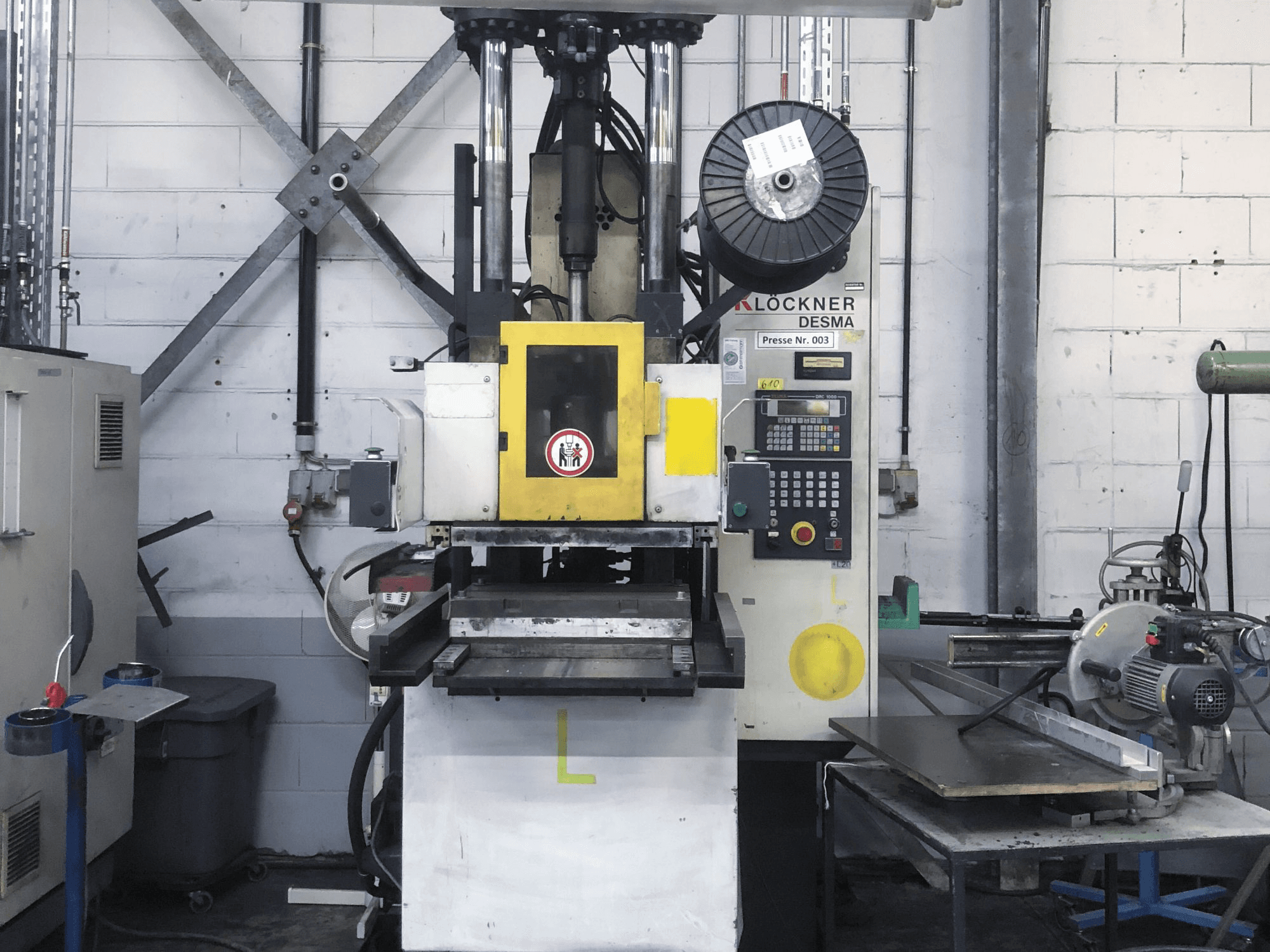 Mašīnas Kloeckner Desma 956.050 ZO pretskats