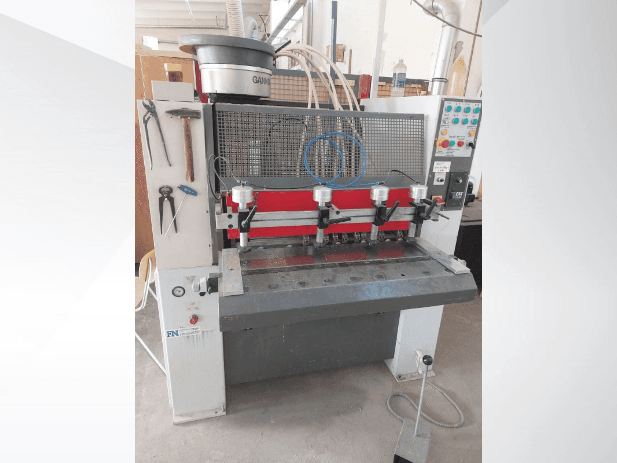 Mašīnas GANNOMAT Elite 25 pretskats