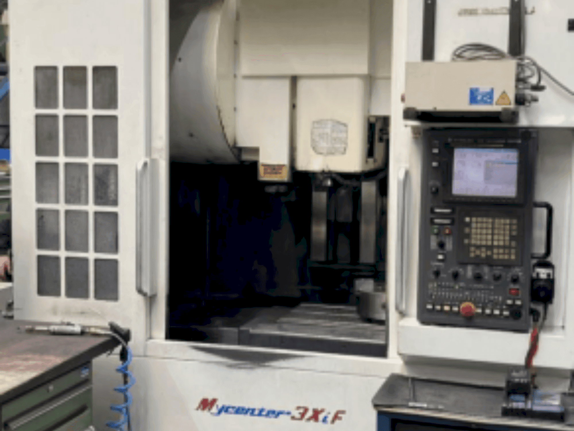 Mašīnas Kitamura 3XiF pretskats