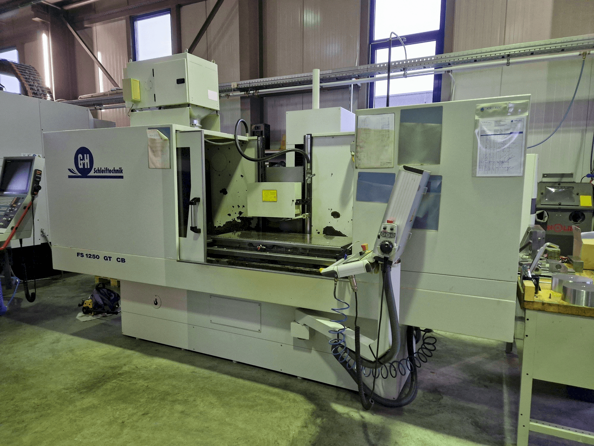 Mašīnas GEIBEL & HOTZ FS 1250 GT CB pretskats