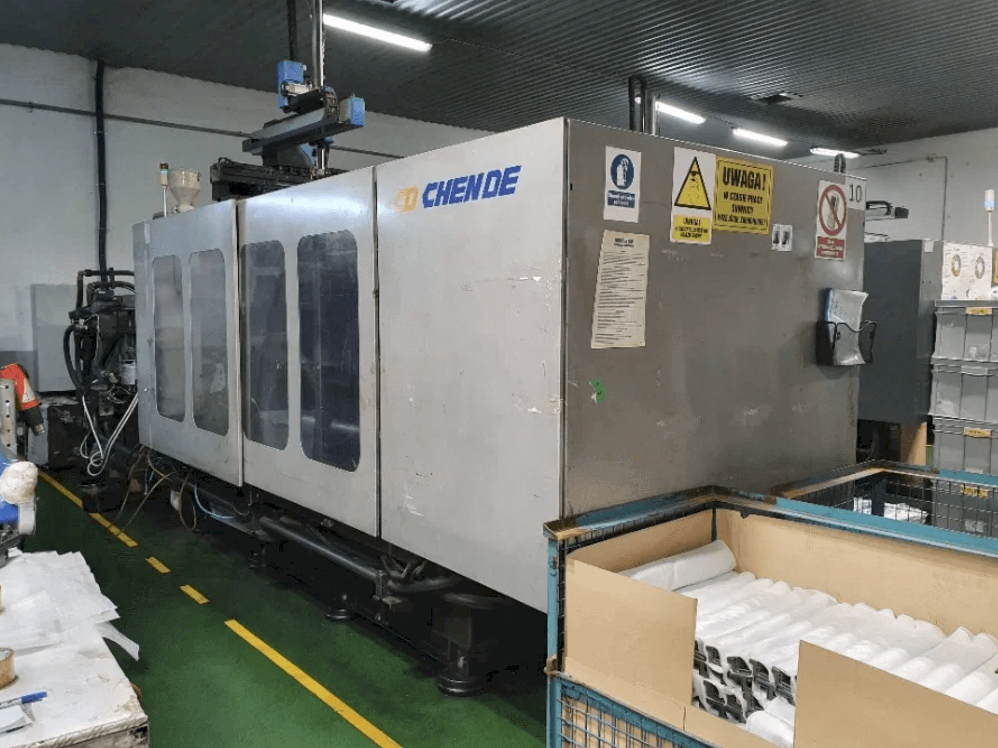 Mašīnas CHENDE CJ480M3V pretskats