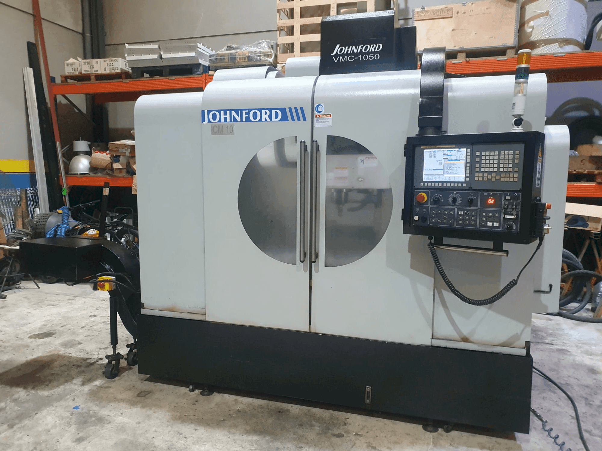 Mašīnas Johnford VMC-1050 pretskats