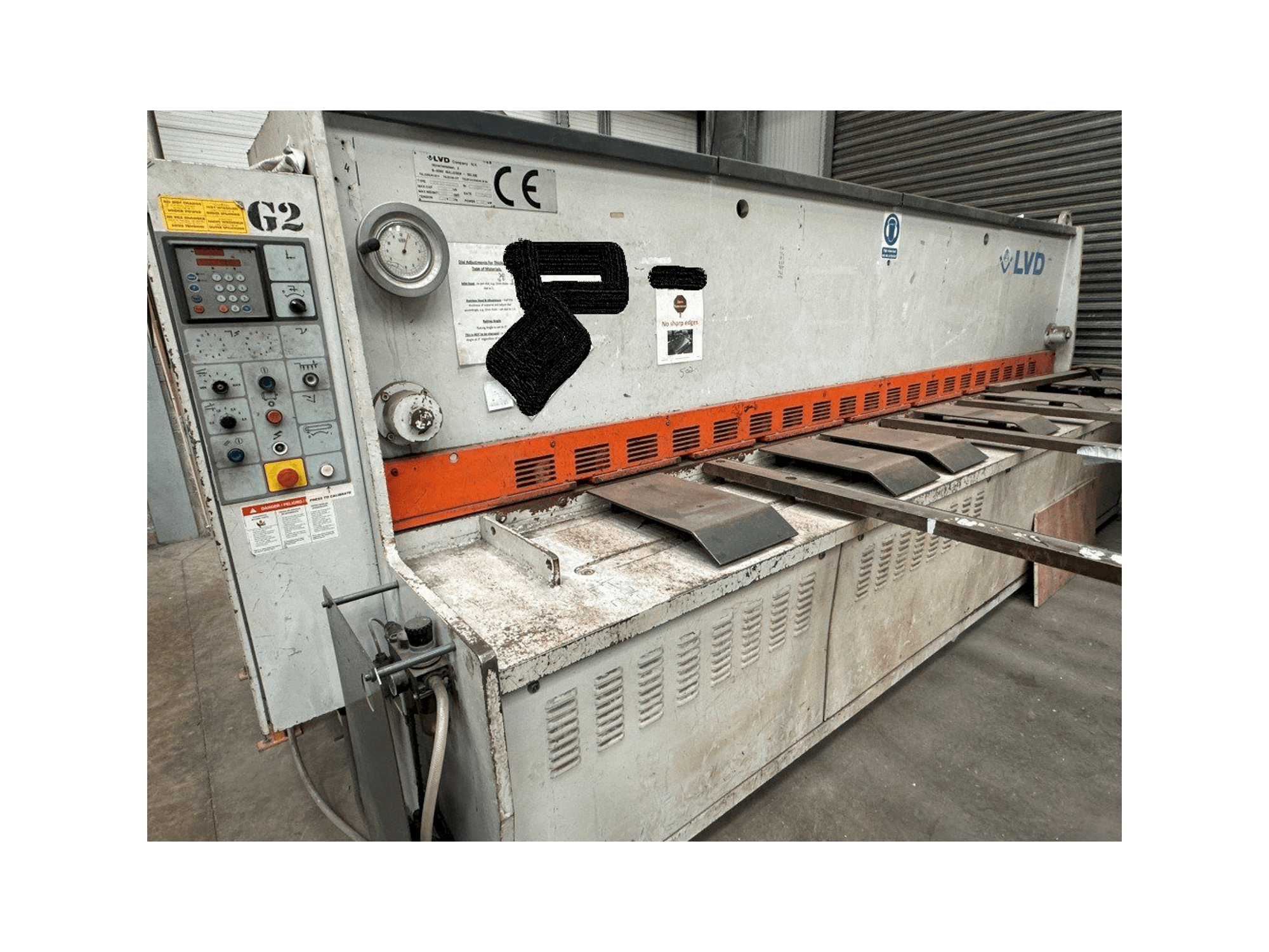 Mašīnas LVD HST-C 40/6 pretskats