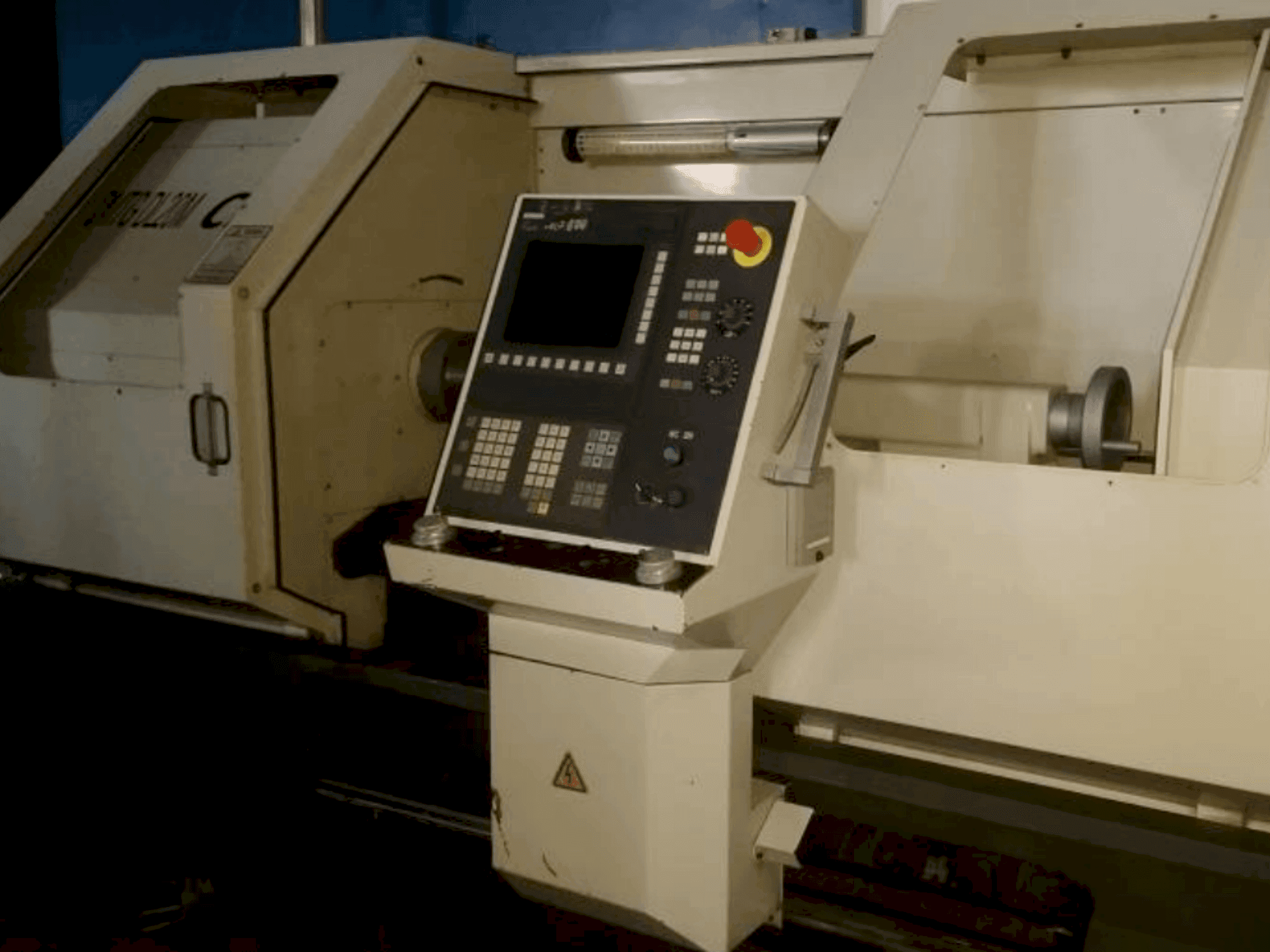 Mašīnas Optimum L410 pretskats