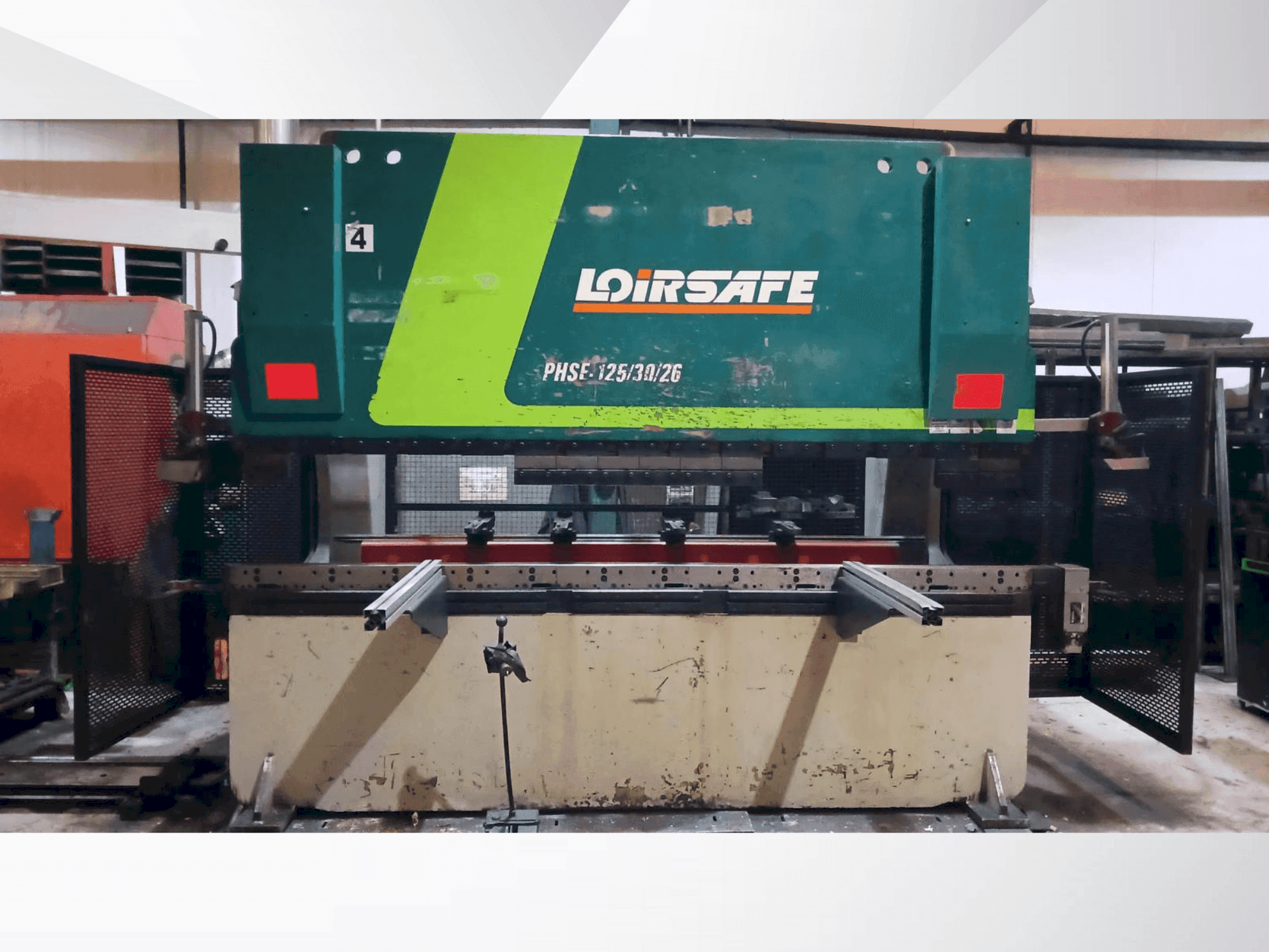 Mašīnas LOIRE SAFE PHSE-125/30/26 pretskats