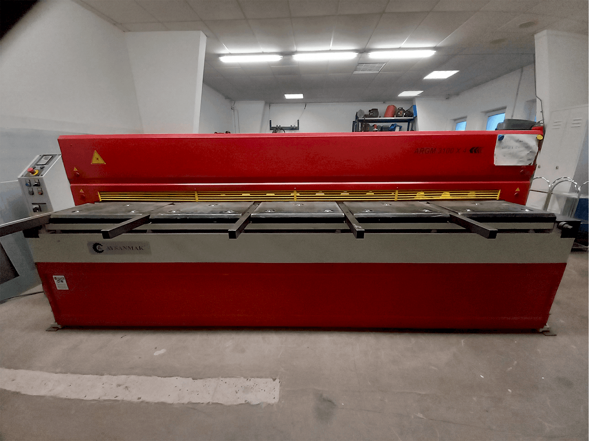 Mašīnas AYSANMAK ARGM 3100 x 4 pretskats