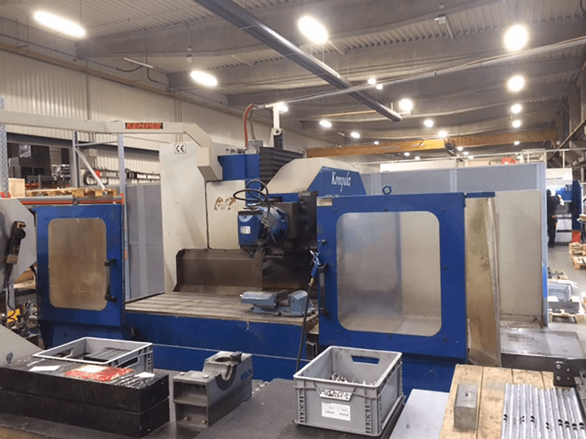 Mašīnas MTE Kompakt pretskats