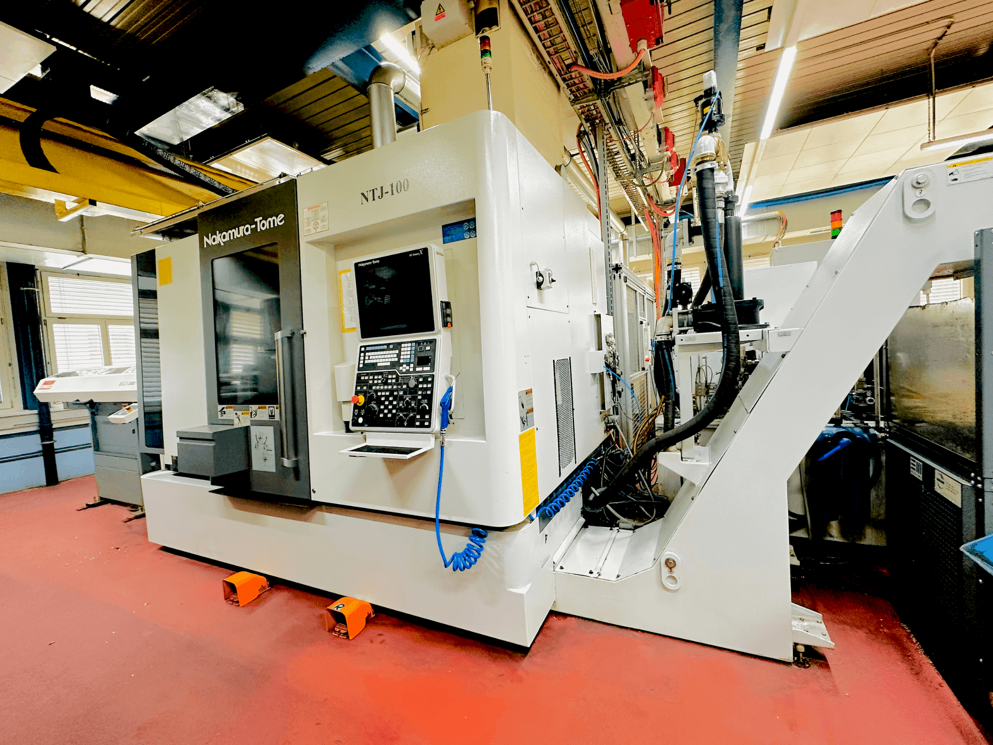 Mašīnas NAKAMURA NTJ100 pretskats