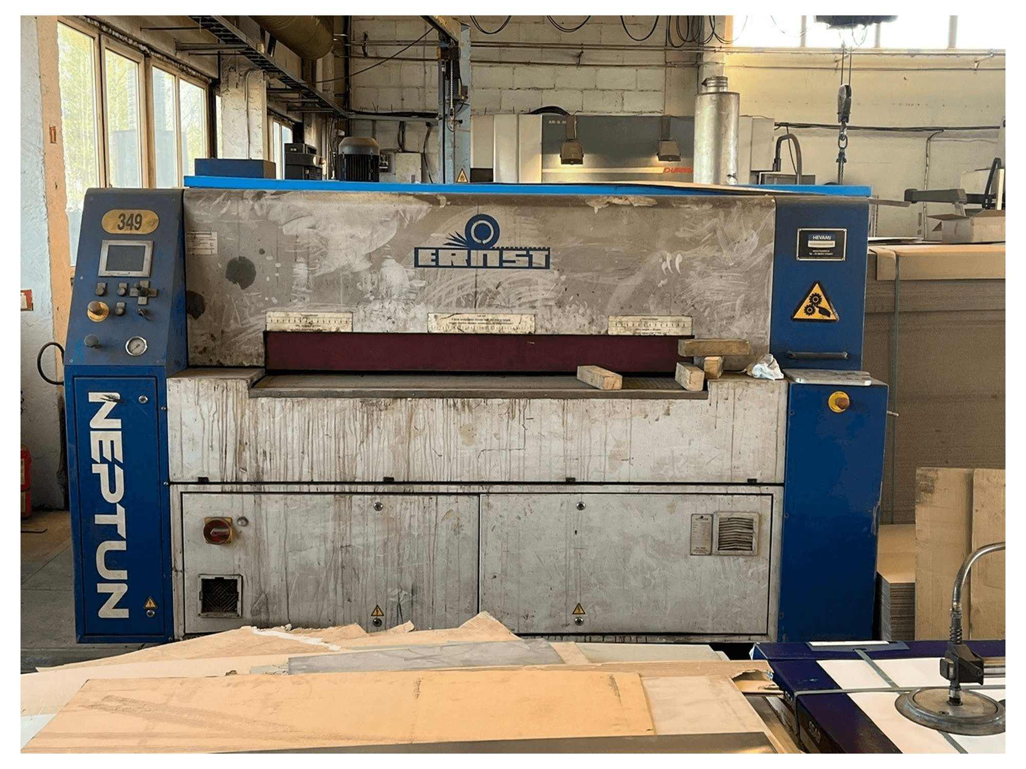 Mašīnas ERNST Neptun E/B pretskats