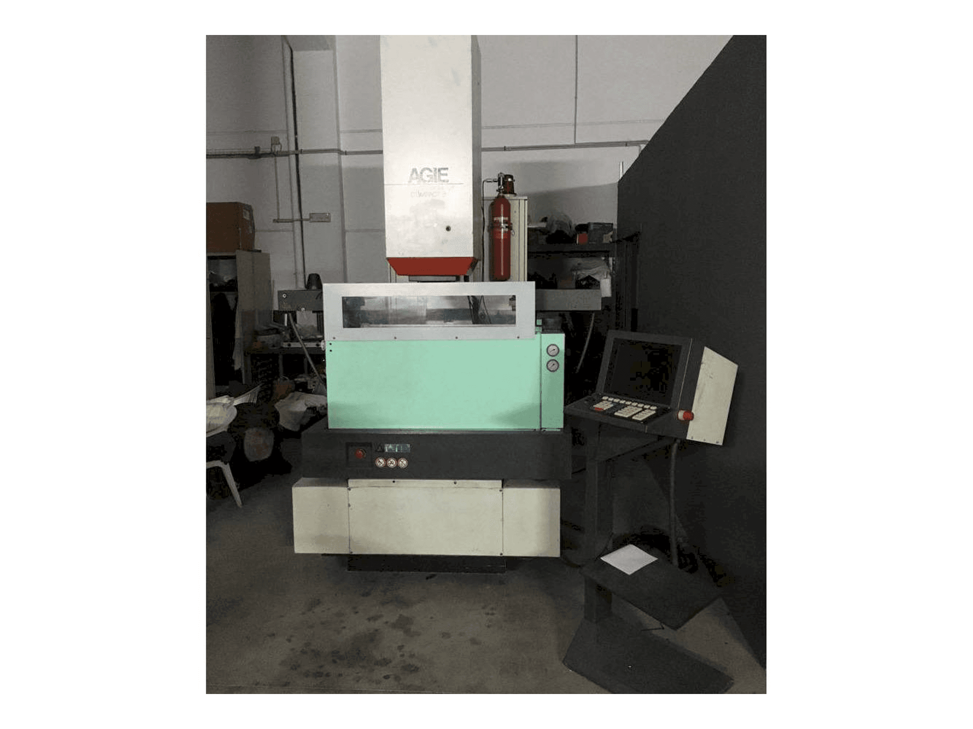 Mašīnas AGIE Agietron Compact 3 pretskats