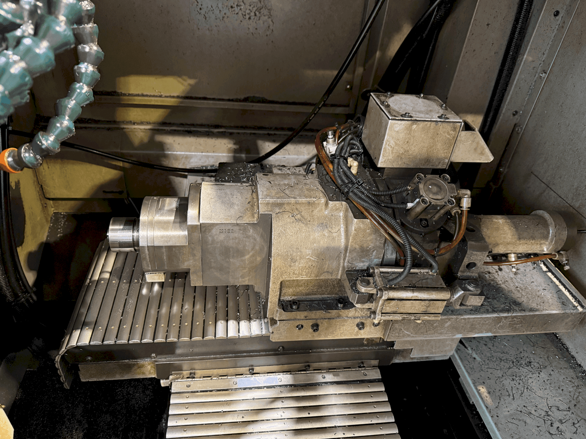 Mašīnas TSUGAMI HS207 pretskats