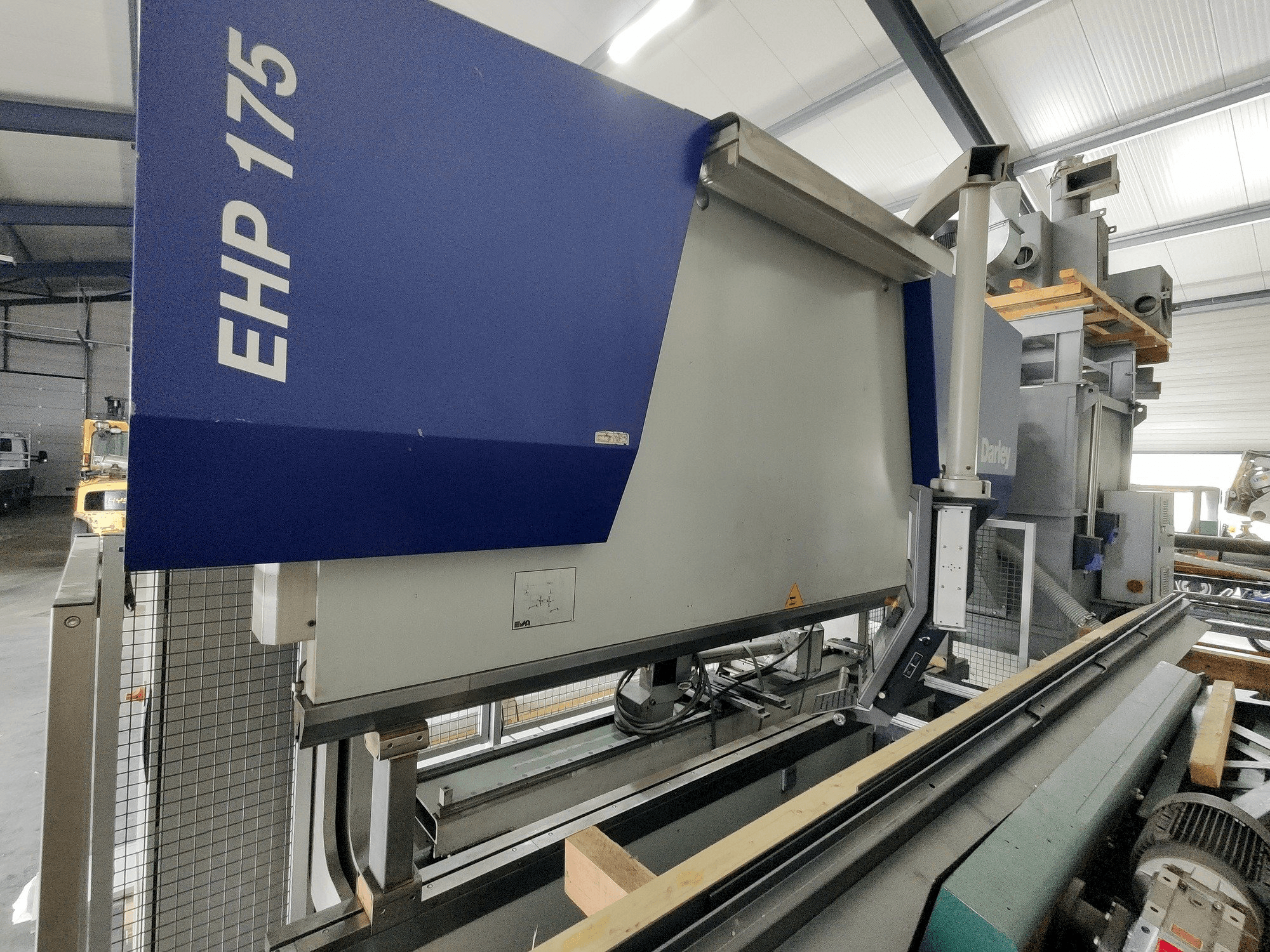 Mašīnas Darley EHP 175.31/25 skats no kreisās puses