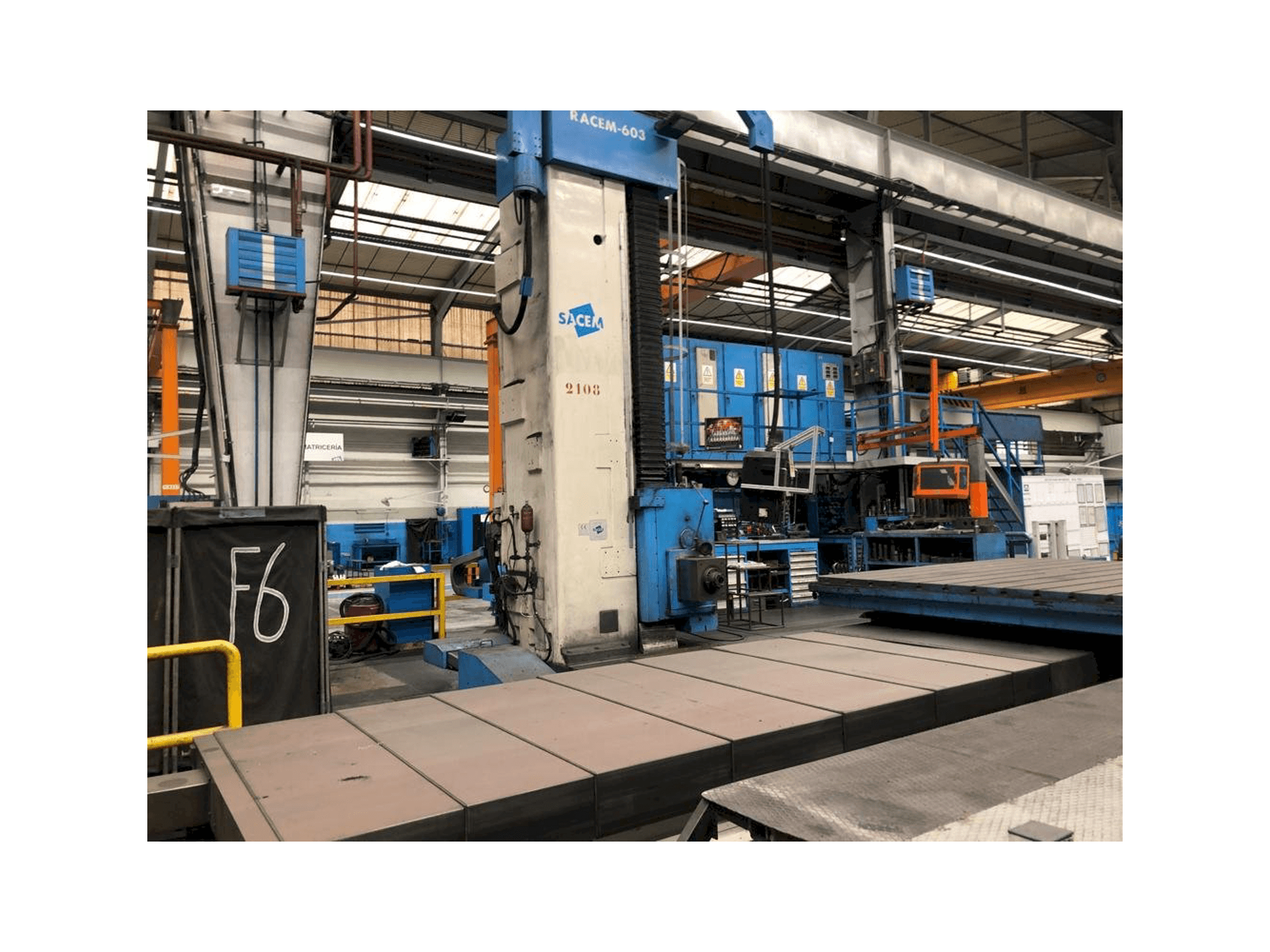 Mašīnas Sacem Racem-603 pretskats