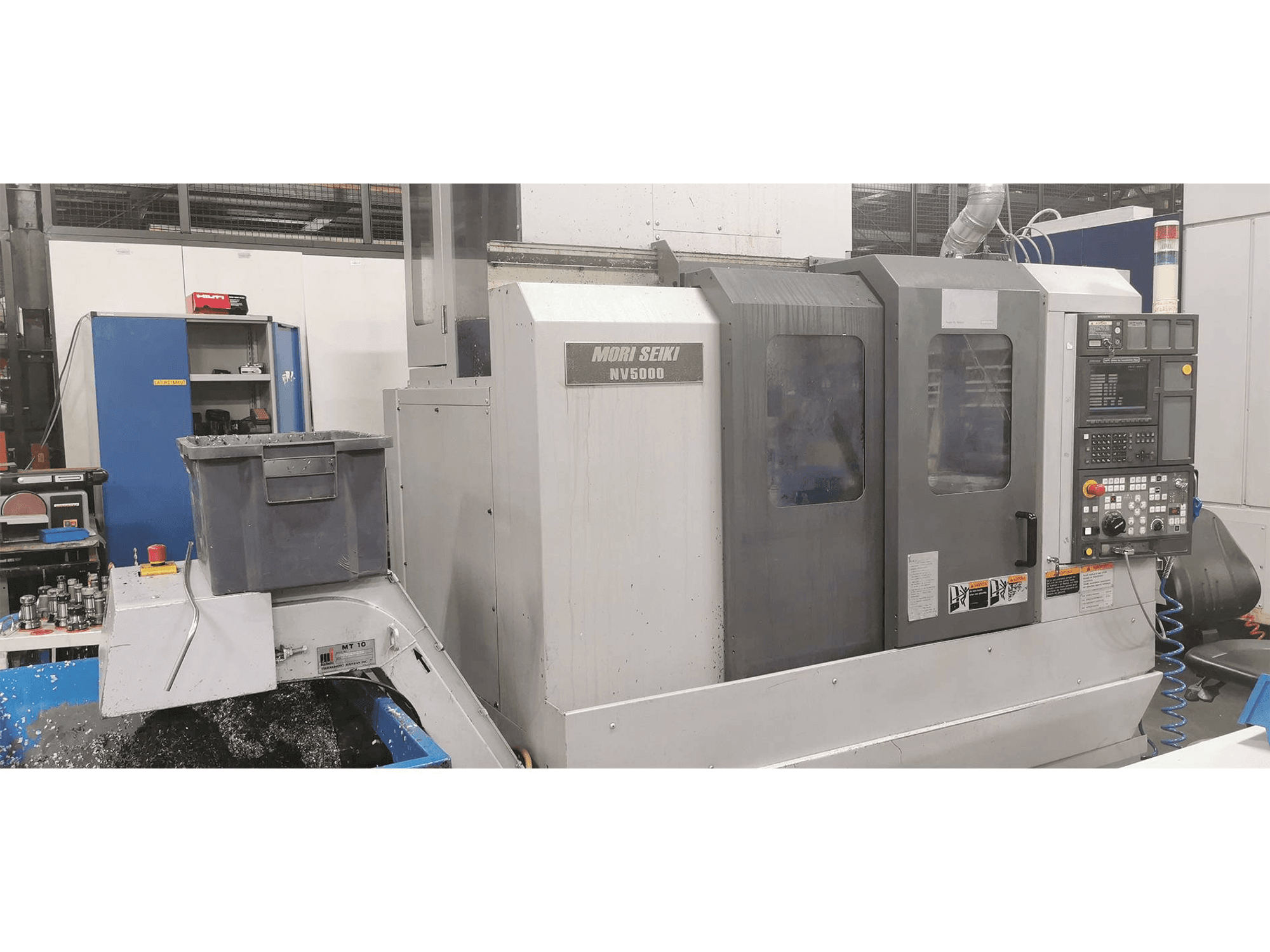 Mašīnas MORI SEIKI NV 5000 pretskats