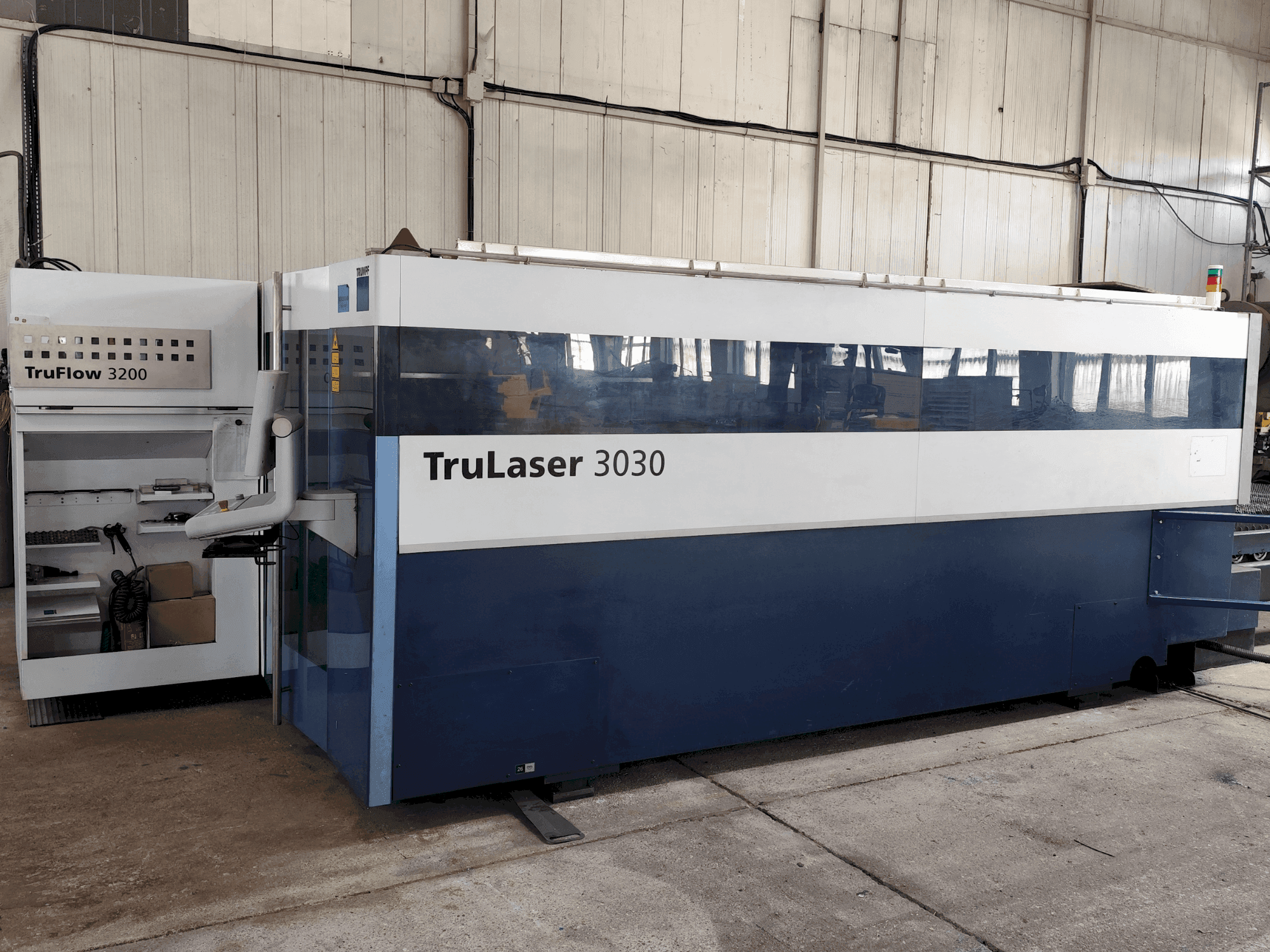 Mašīnas TRUMPF TruLaser 3030 (L20) pretskats