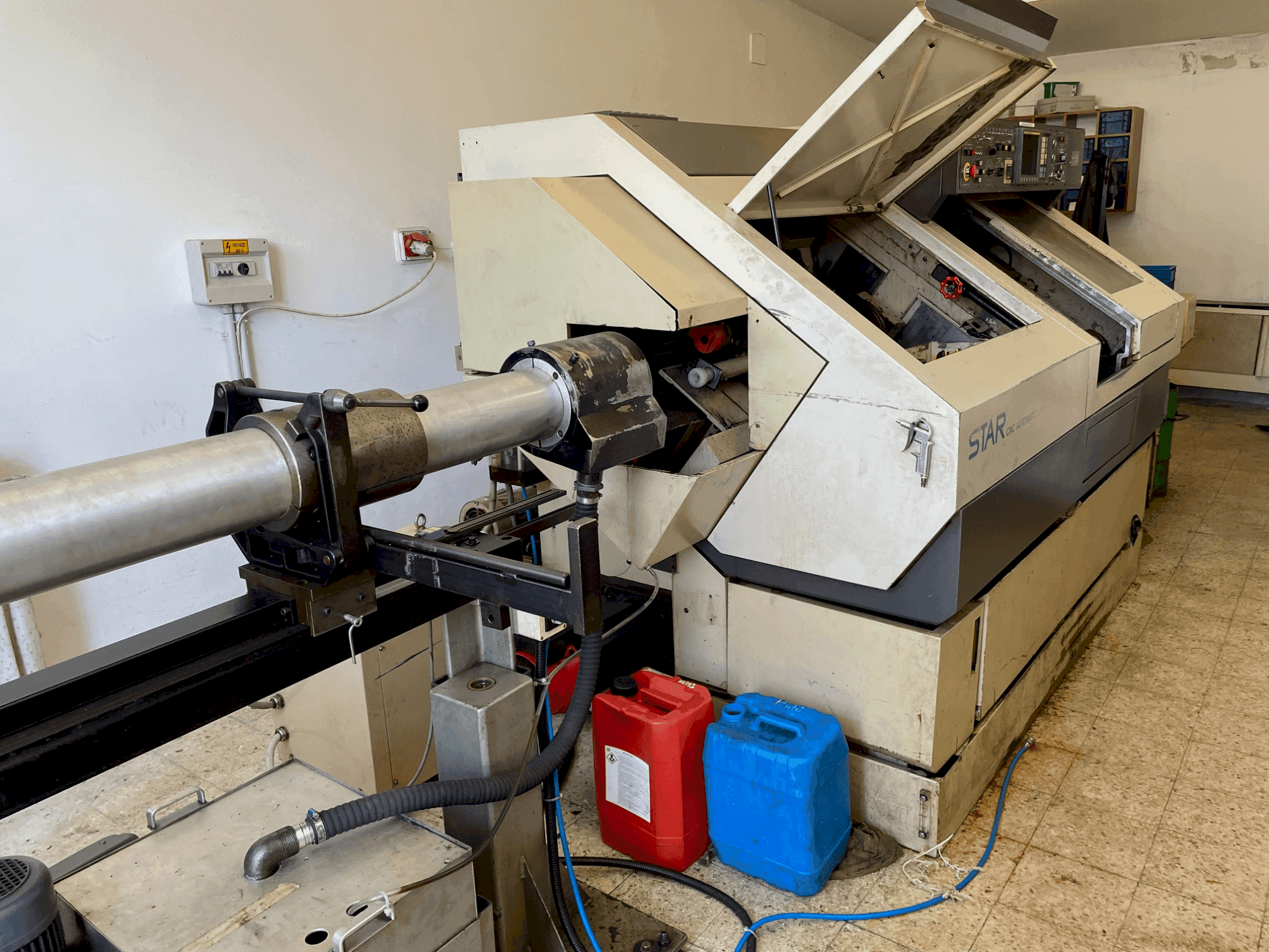 Mašīnas Star KNC 25 7 pretskats