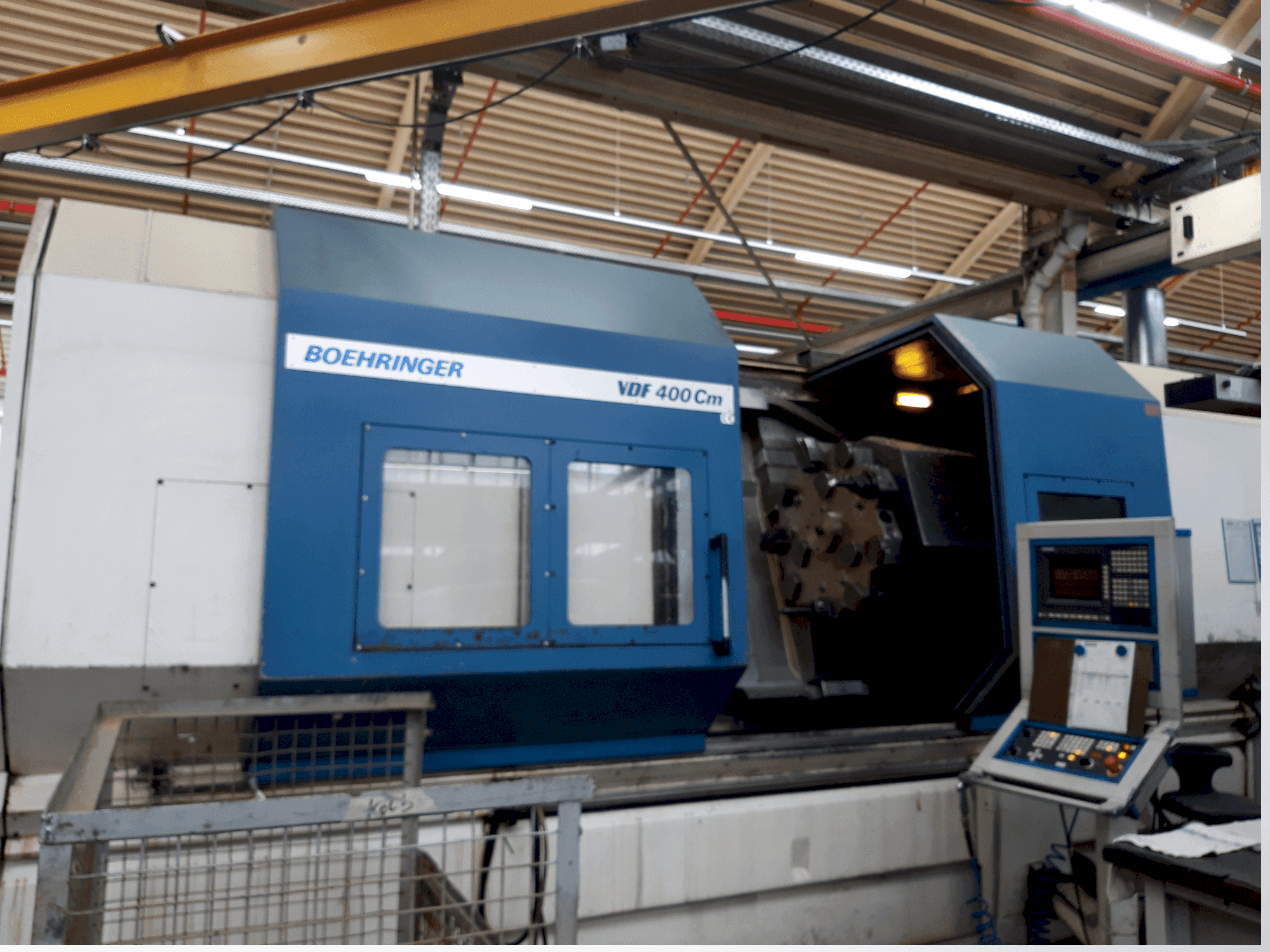 Mašīnas BOEHRINGER VDF 400 CM pretskats