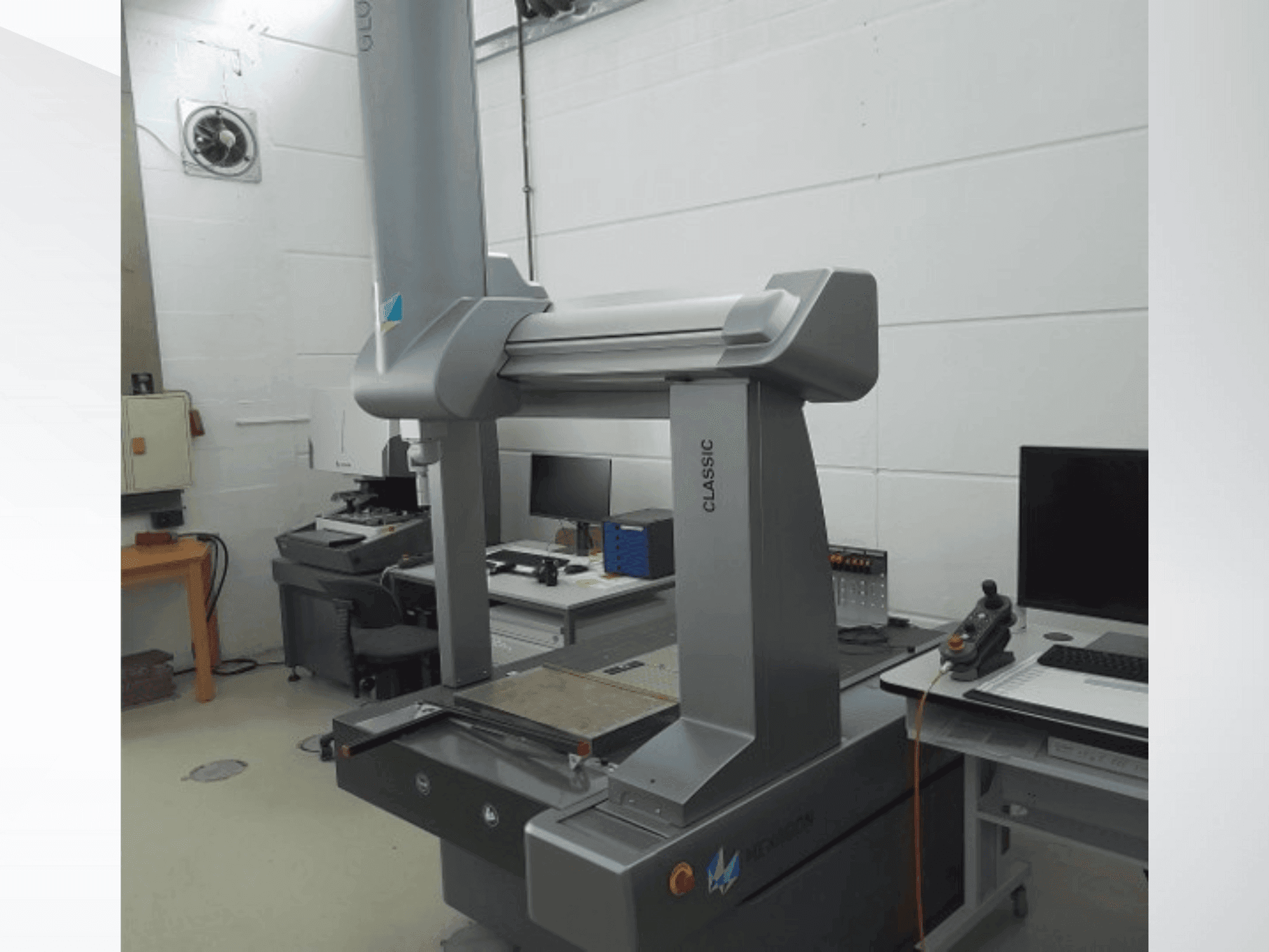 Mašīnas Hexagon GLOBAL CLASSIC pretskats