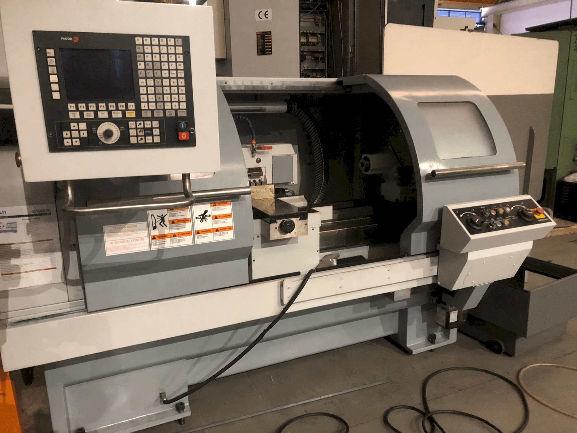 Mašīnas SUNMASTER CSR-1840 pretskats