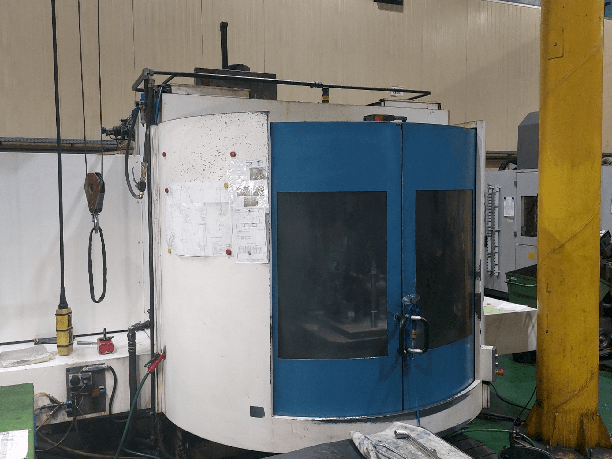 Mašīnas Heckert CWK630 pretskats