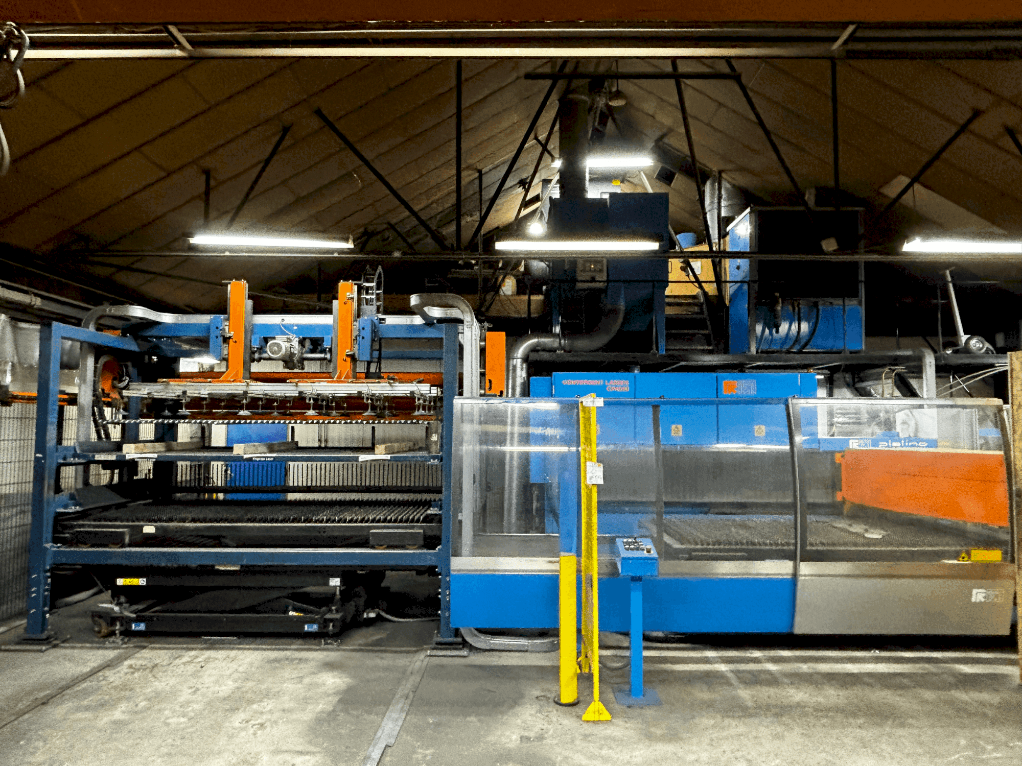 Mašīnas Prima Industrie Platino 1530 pretskats