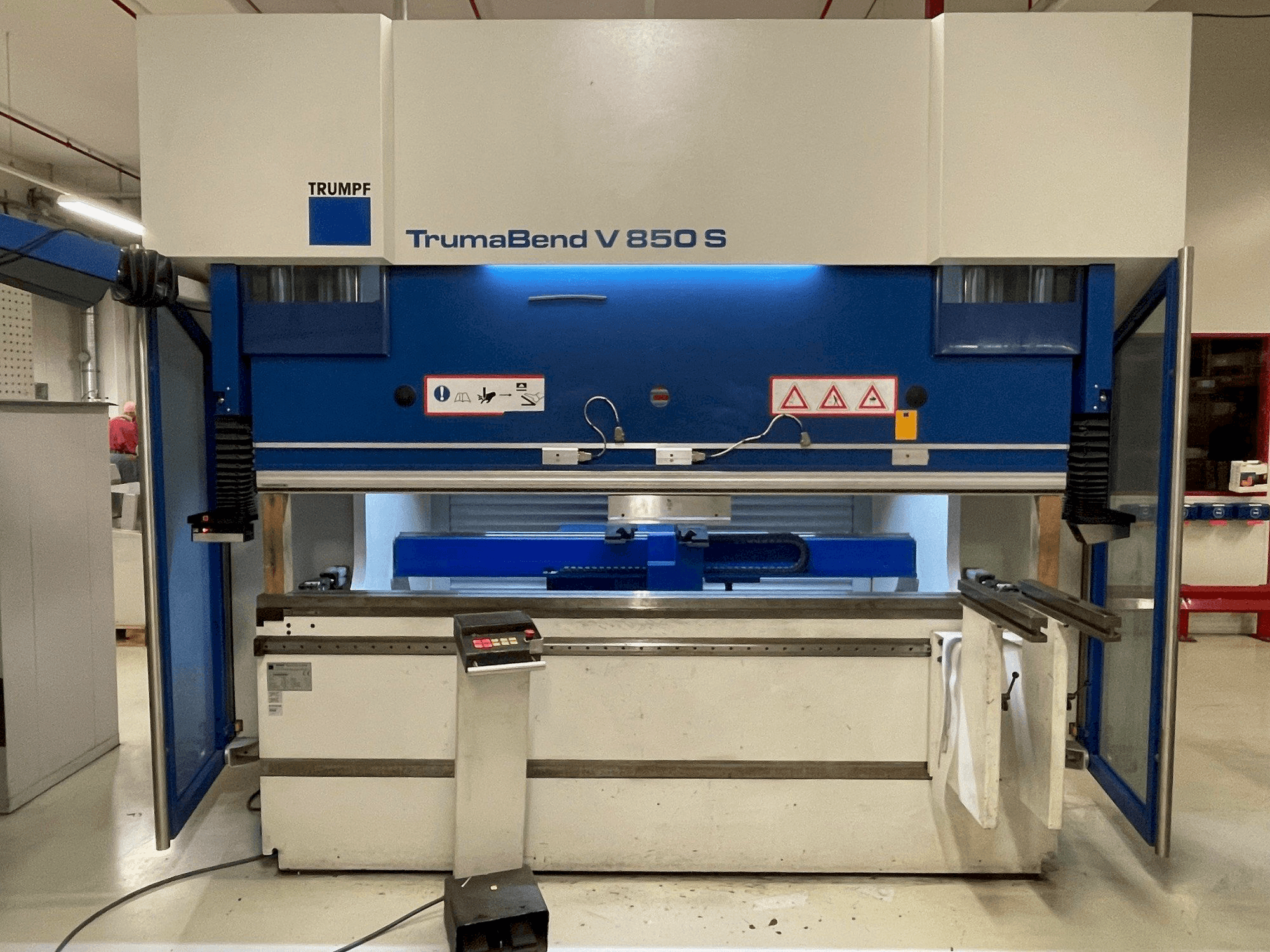 Mašīnas TRUMPF TrumaBend V 850SX pretskats