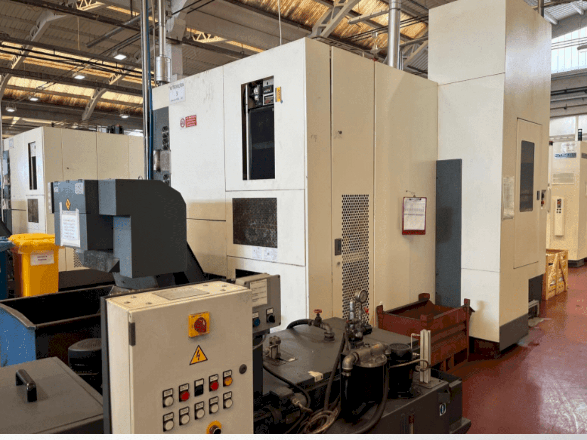 Mašīnas Kitamura Mycenter-HX500iTGA pretskats