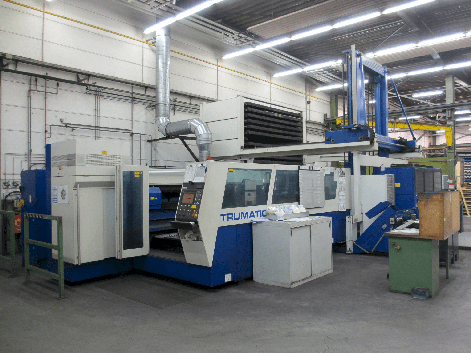 Mašīnas Trumpf Trumatic L 3050 pretskats