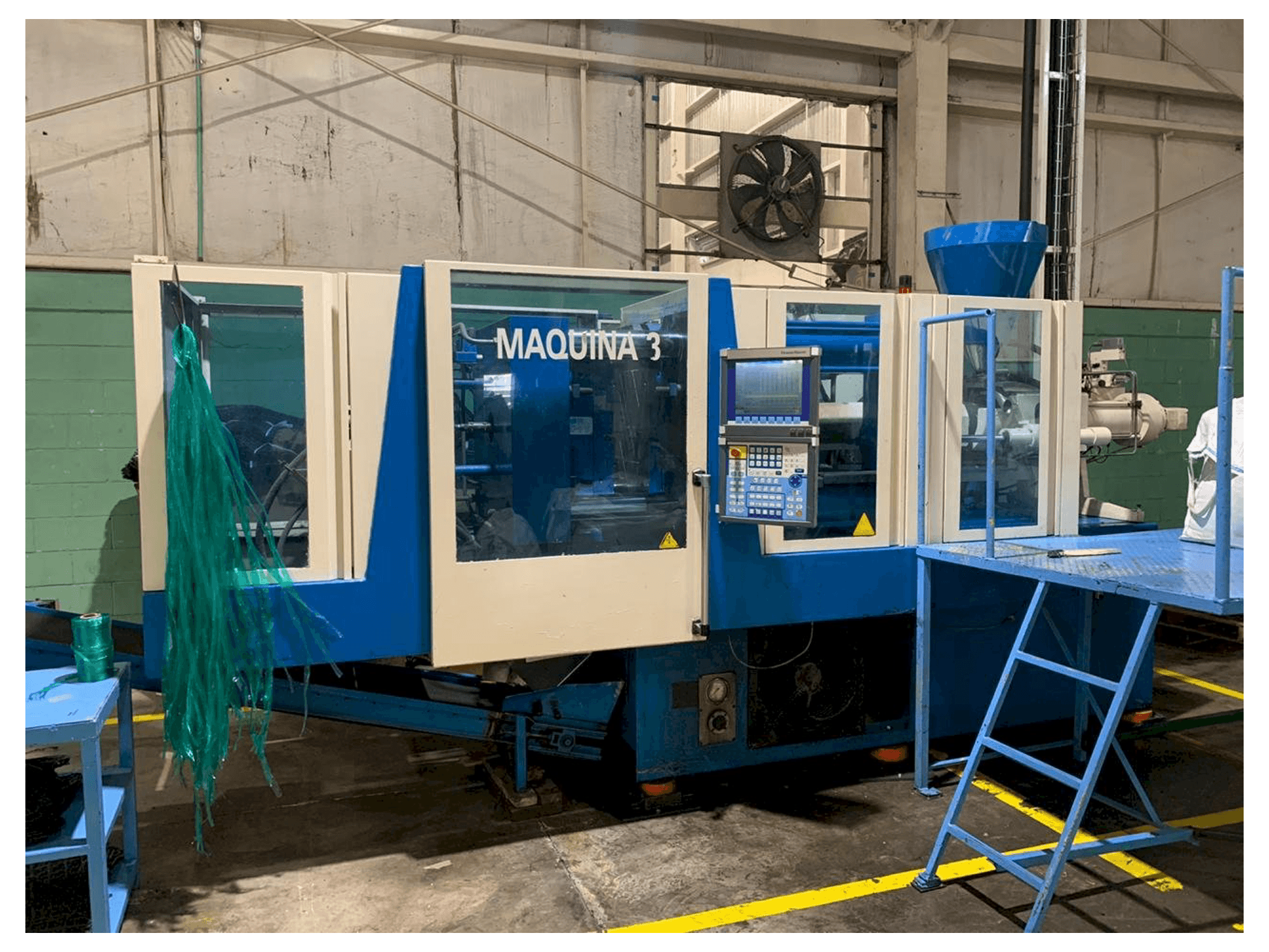 Mašīnas Krauss Maffei 160/750 CX pretskats