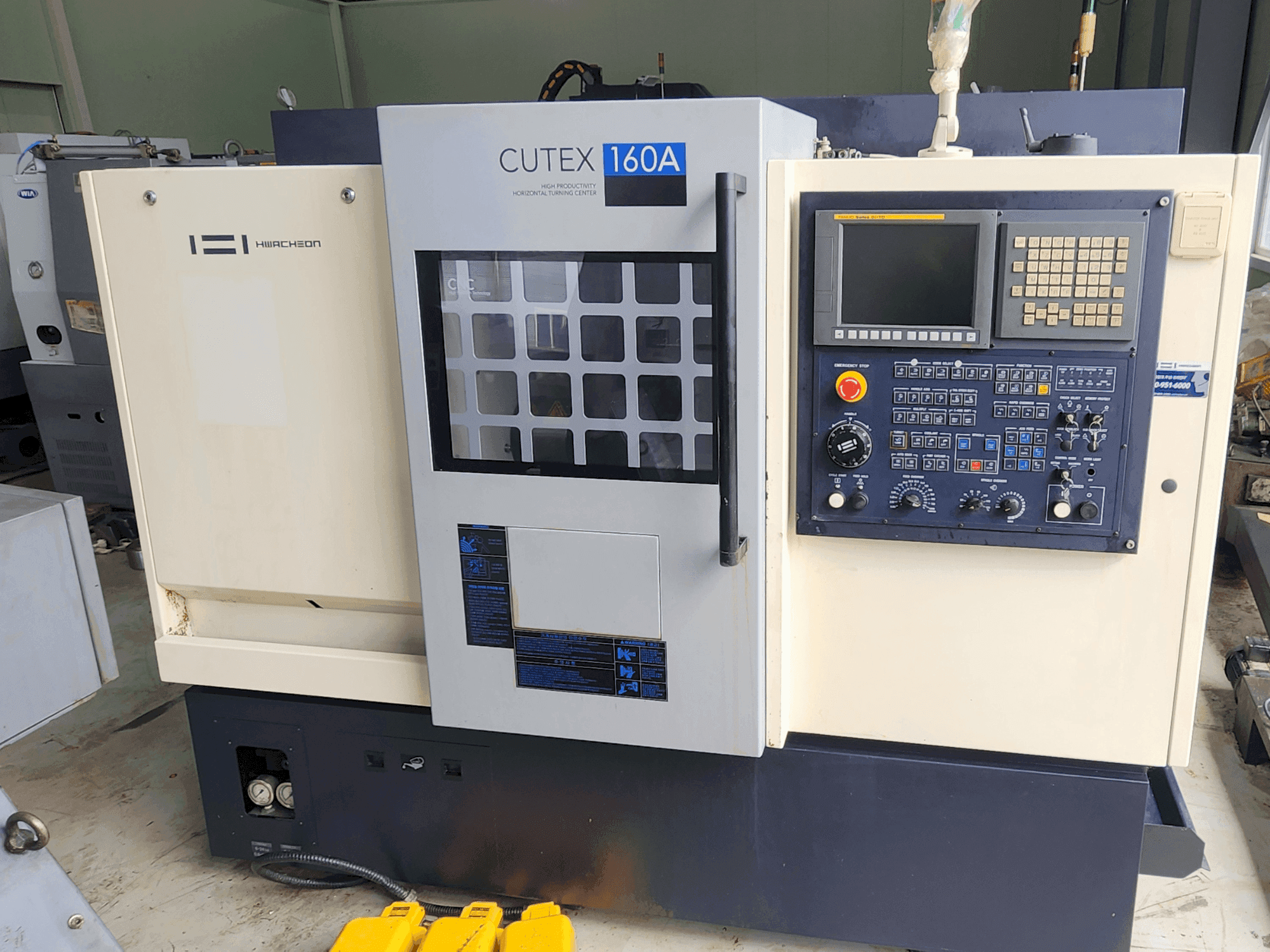 Mašīnas HWACHEON CUTEX 160 A pretskats