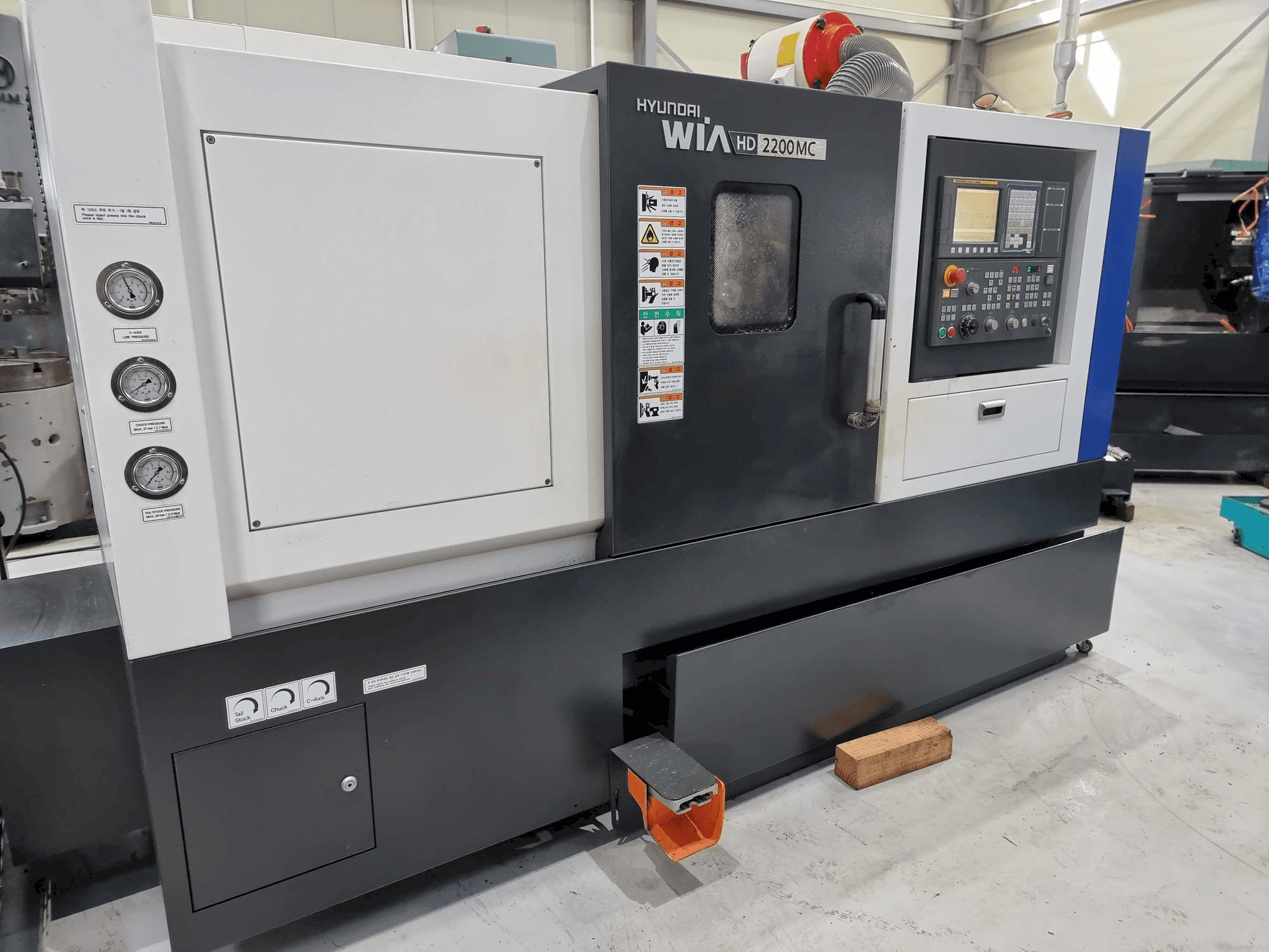 Mašīnas Hyundai Wia HD 2200 MC pretskats