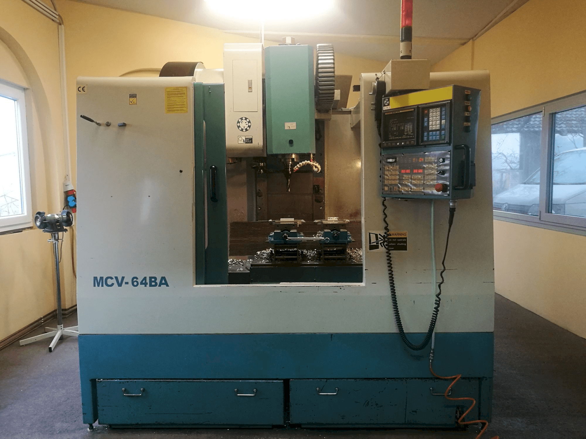 Mašīnas PJM MCV-64BA pretskats