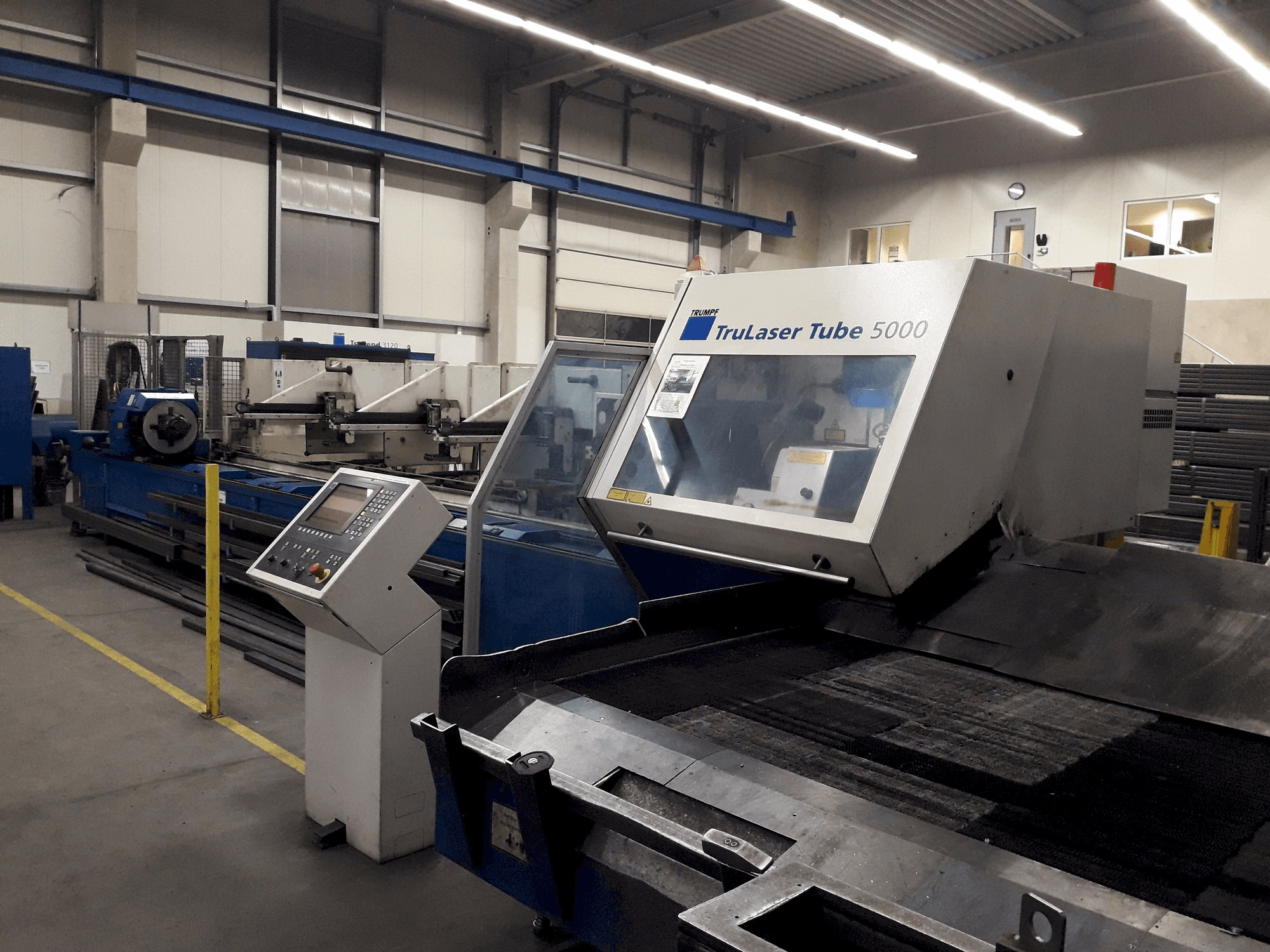Mašīnas Trumpf TruLaser Tube 5000 pretskats