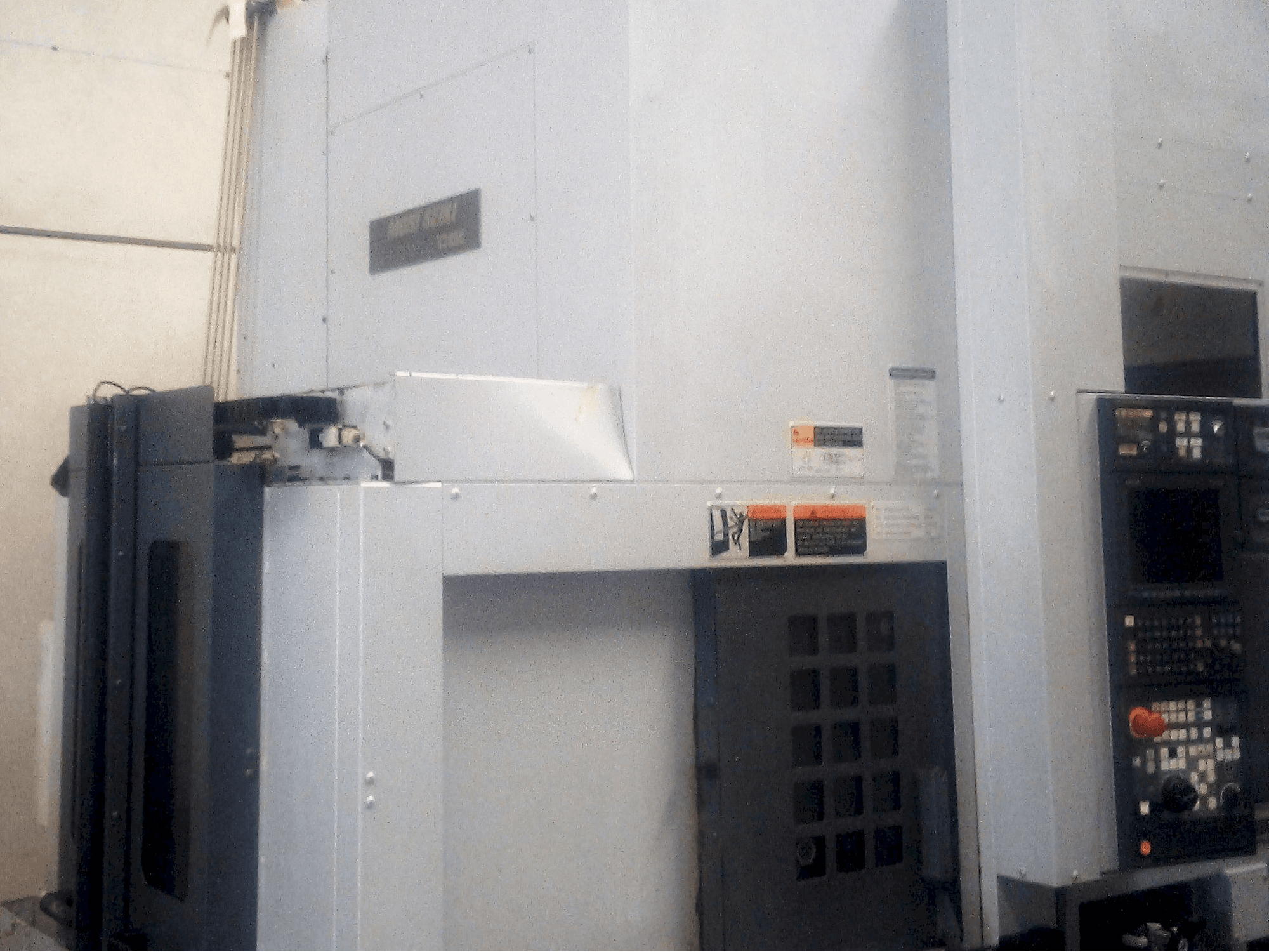 Mašīnas DMG Mori Seiki ULTIMILL V-3000/MSX-850 pretskats