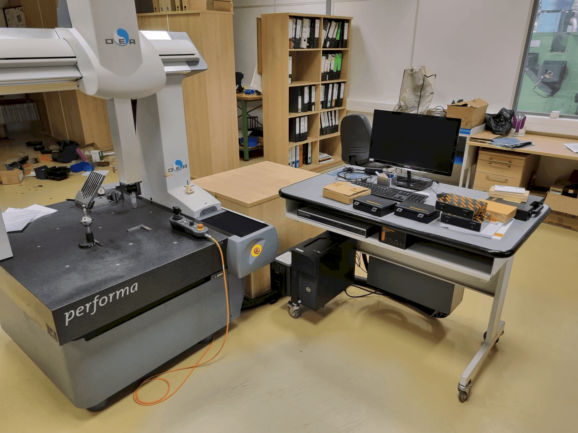 Mašīnas DEA Global 070705 performa pretskats