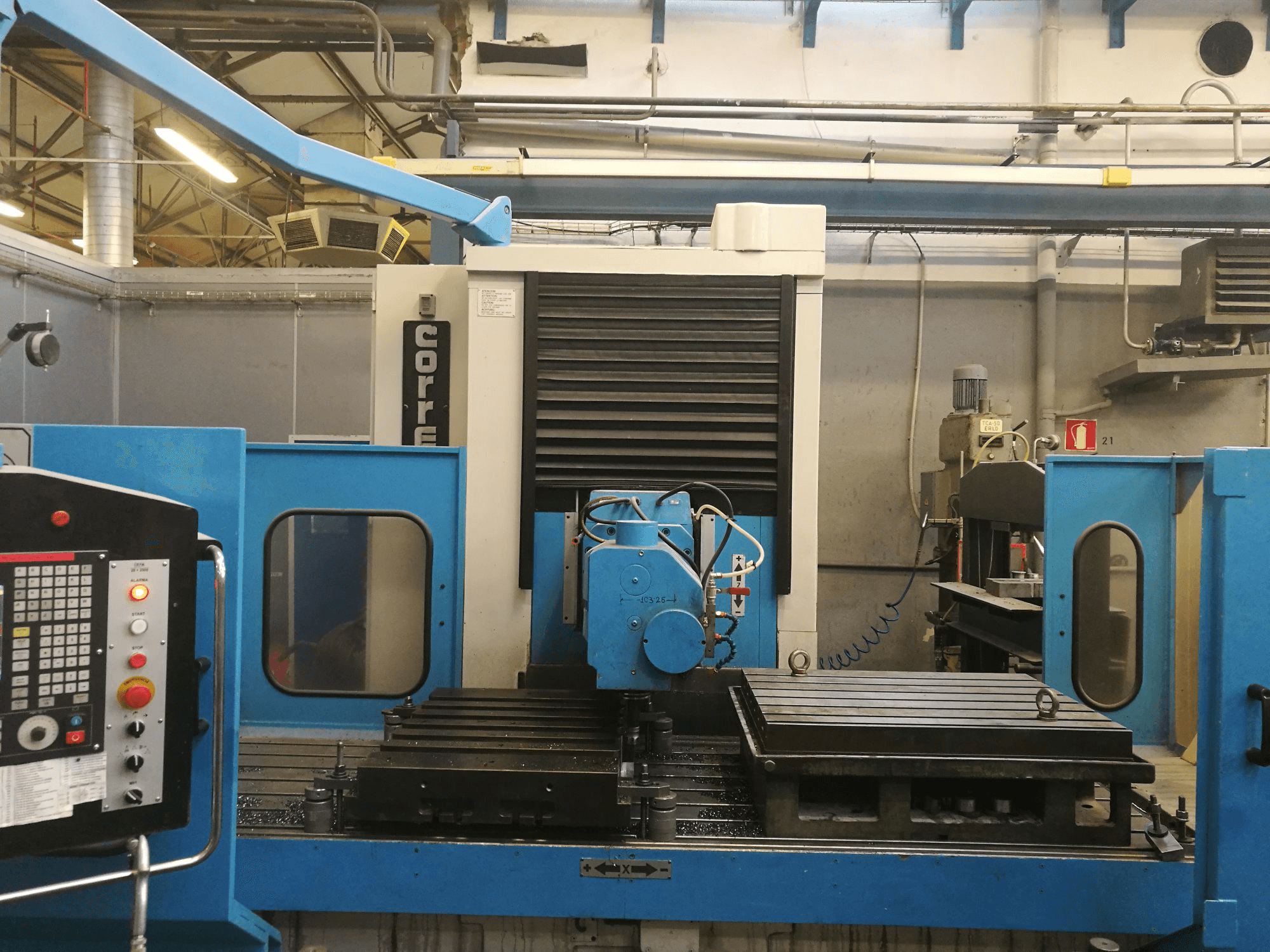 Mašīnas Correa A25-25 pretskats