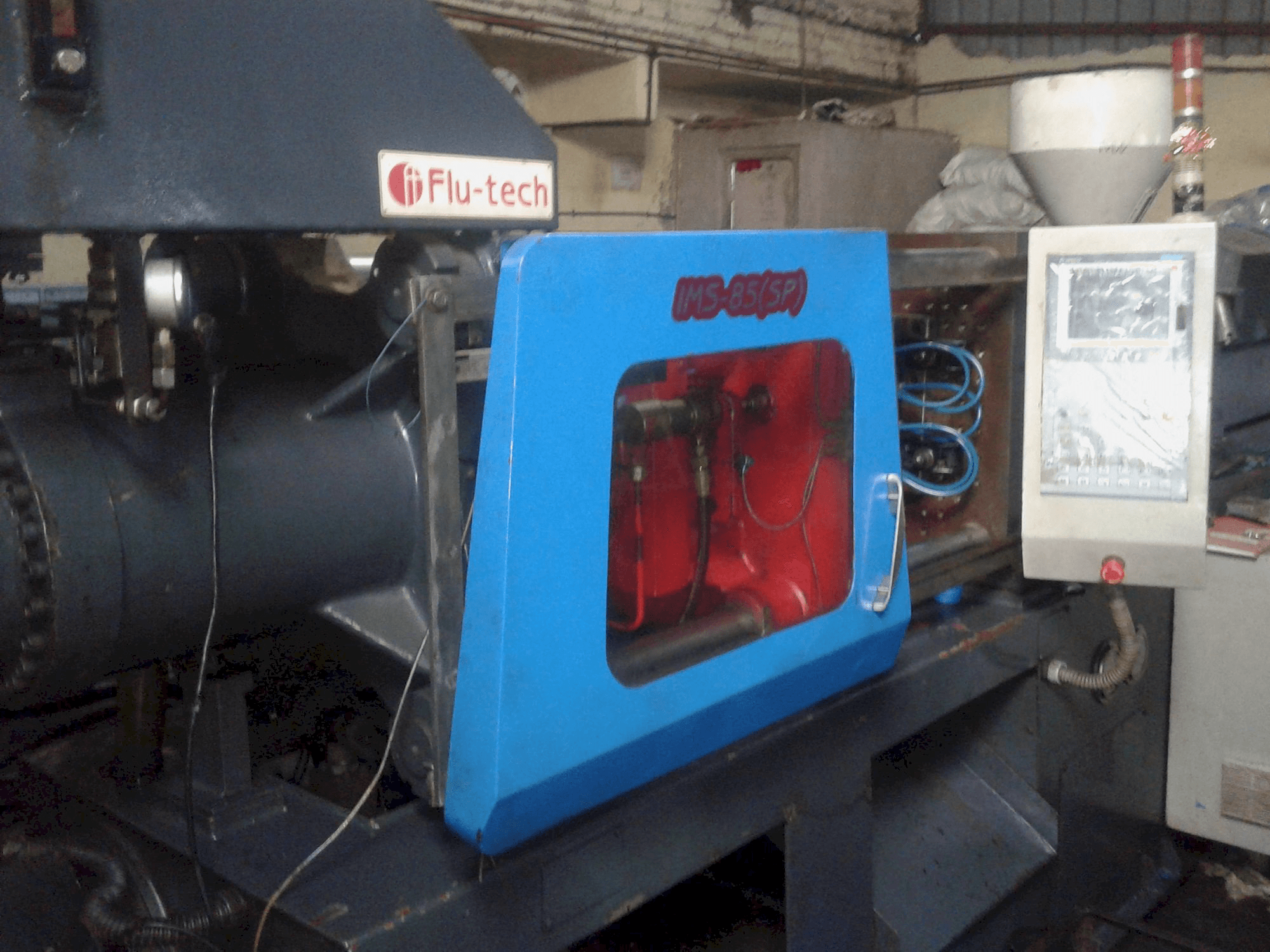 Mašīnas Flu-tech skats IMS 85 no kreisās puses