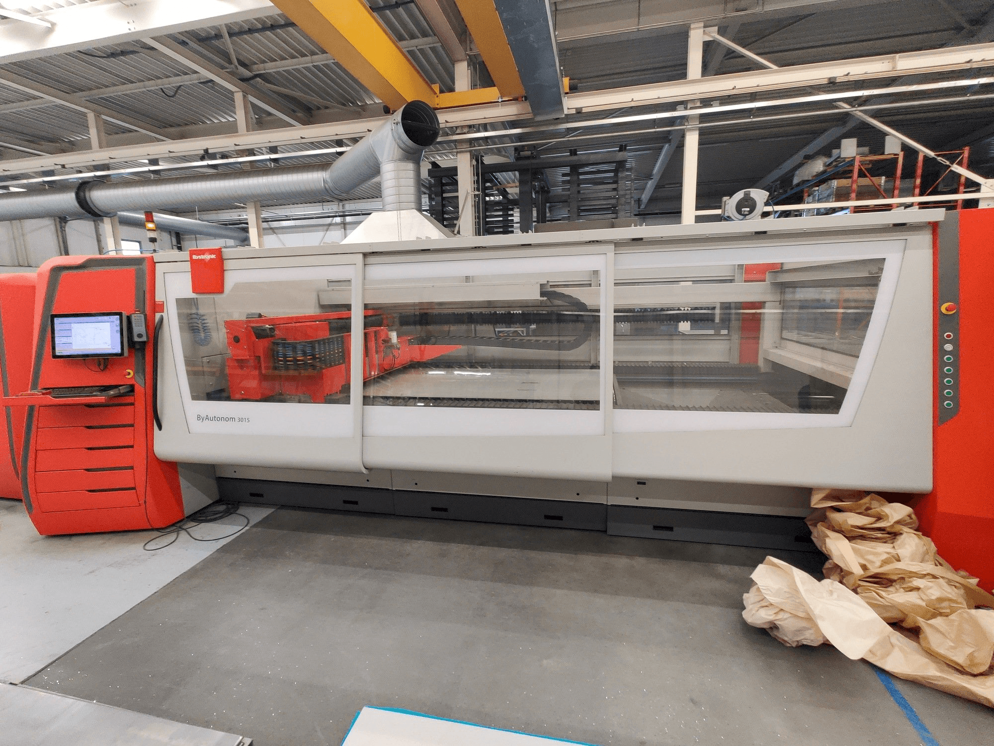 Mašīnas Bystronic Autonom 3015 6kW CO2 pretskats