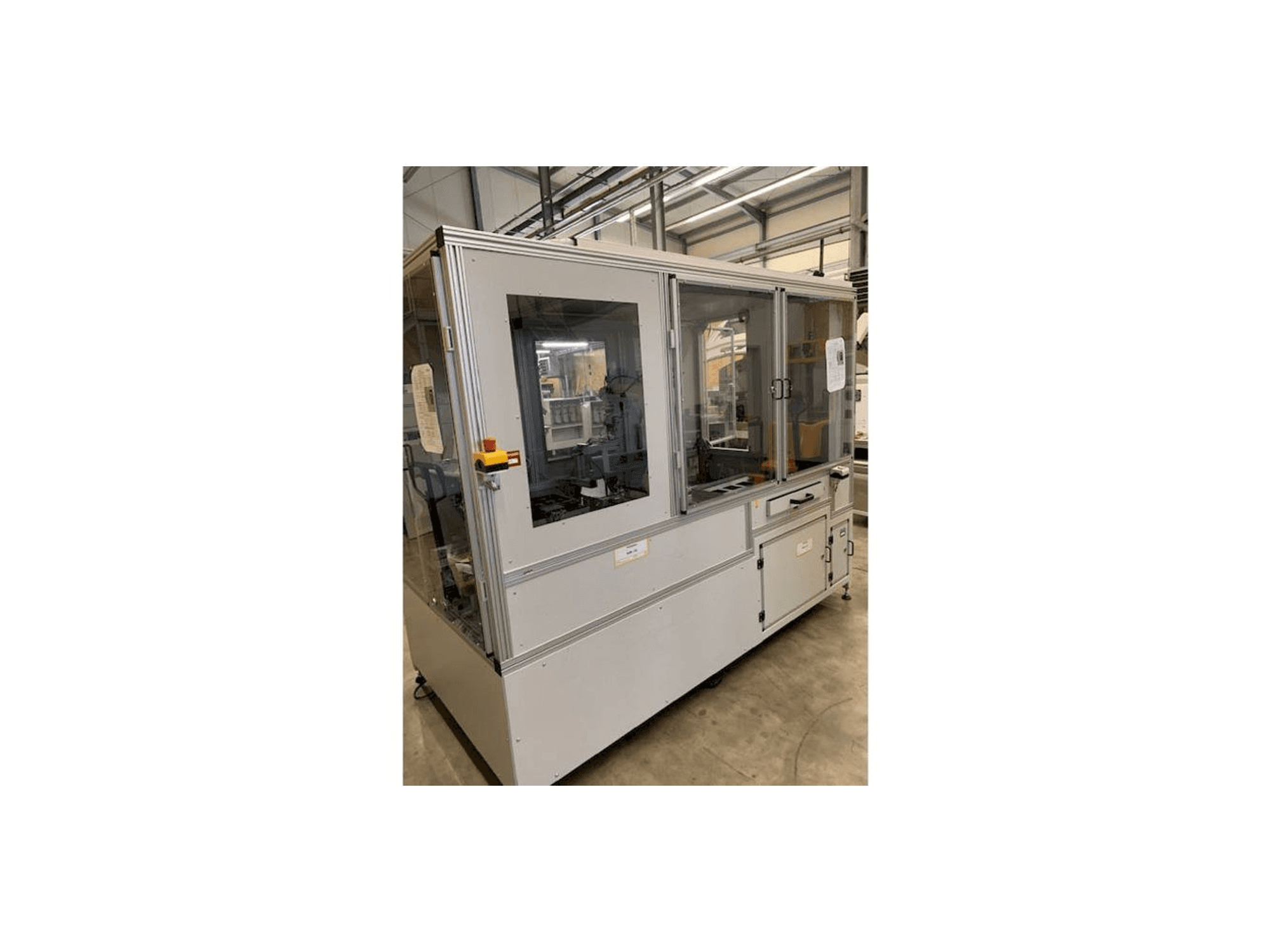 Mašīnas SEHO Robot cell sorting station kreisās malas skats