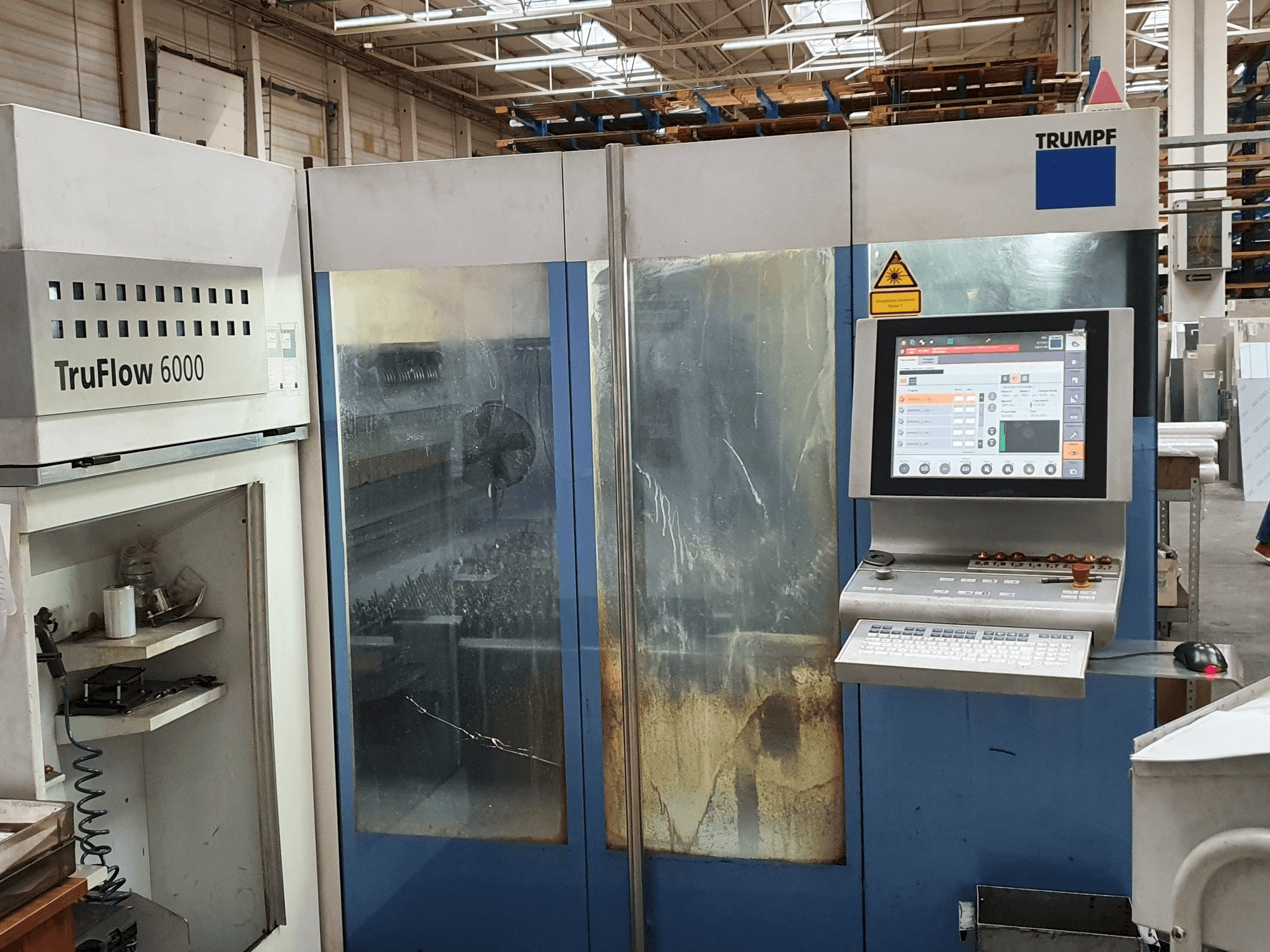 Mašīnas Trumpf TruLaser 3030 pretskats