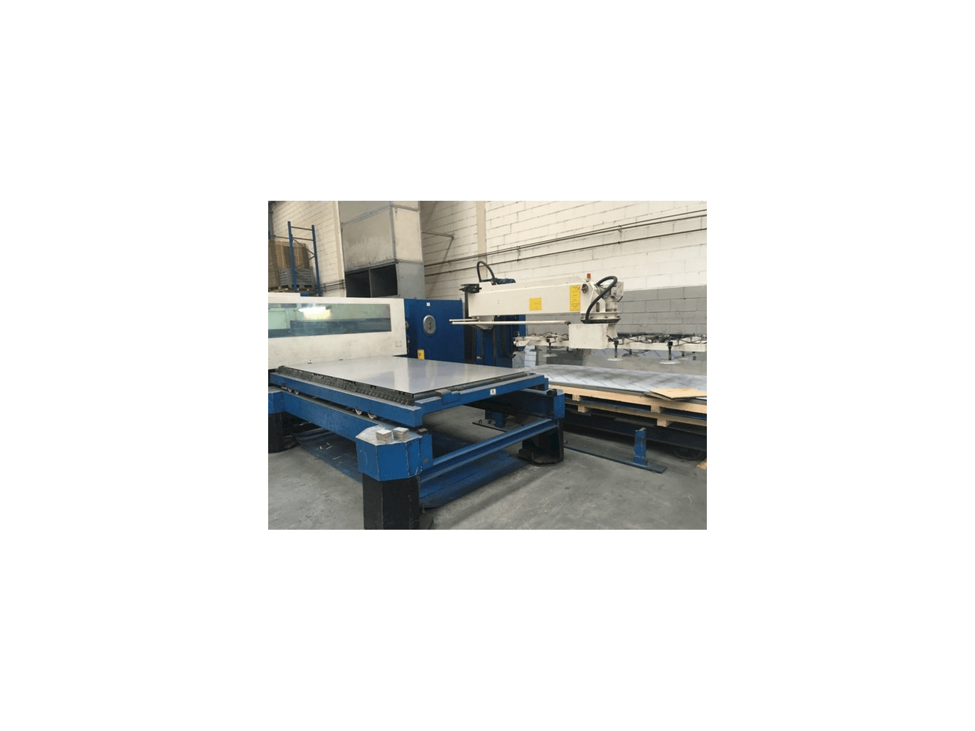 Mašīnas Trumpf Trumatic L3050 pretskats